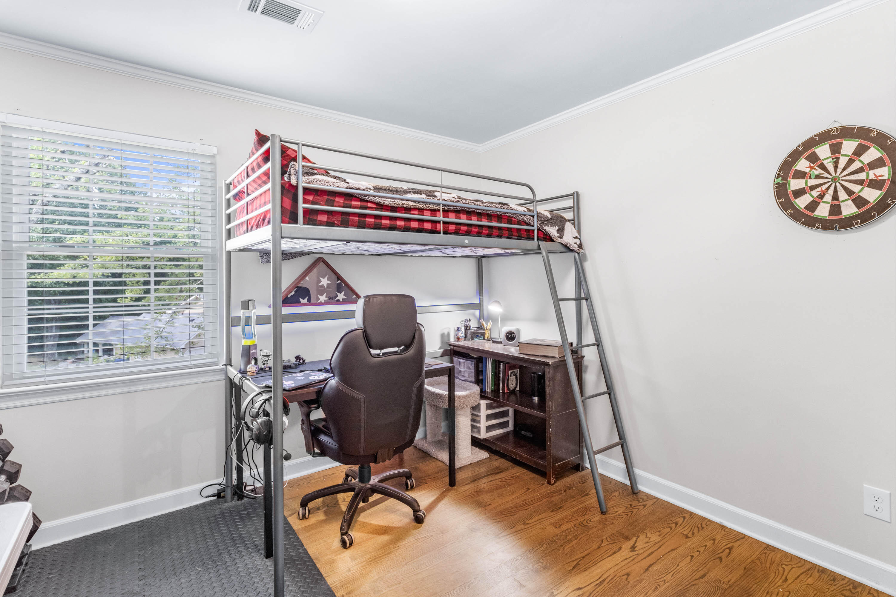 1748 Colonial Shores Drive