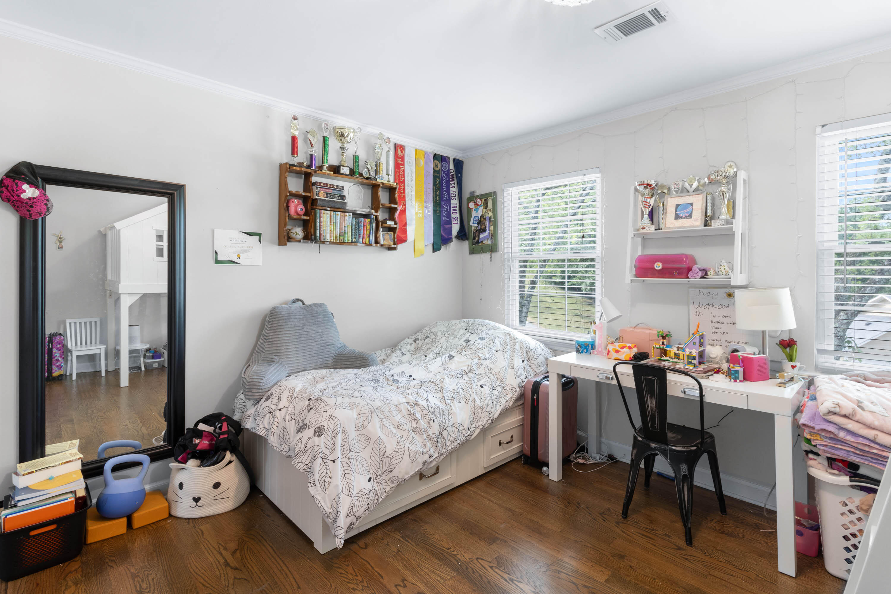 1748 Colonial Shores Drive