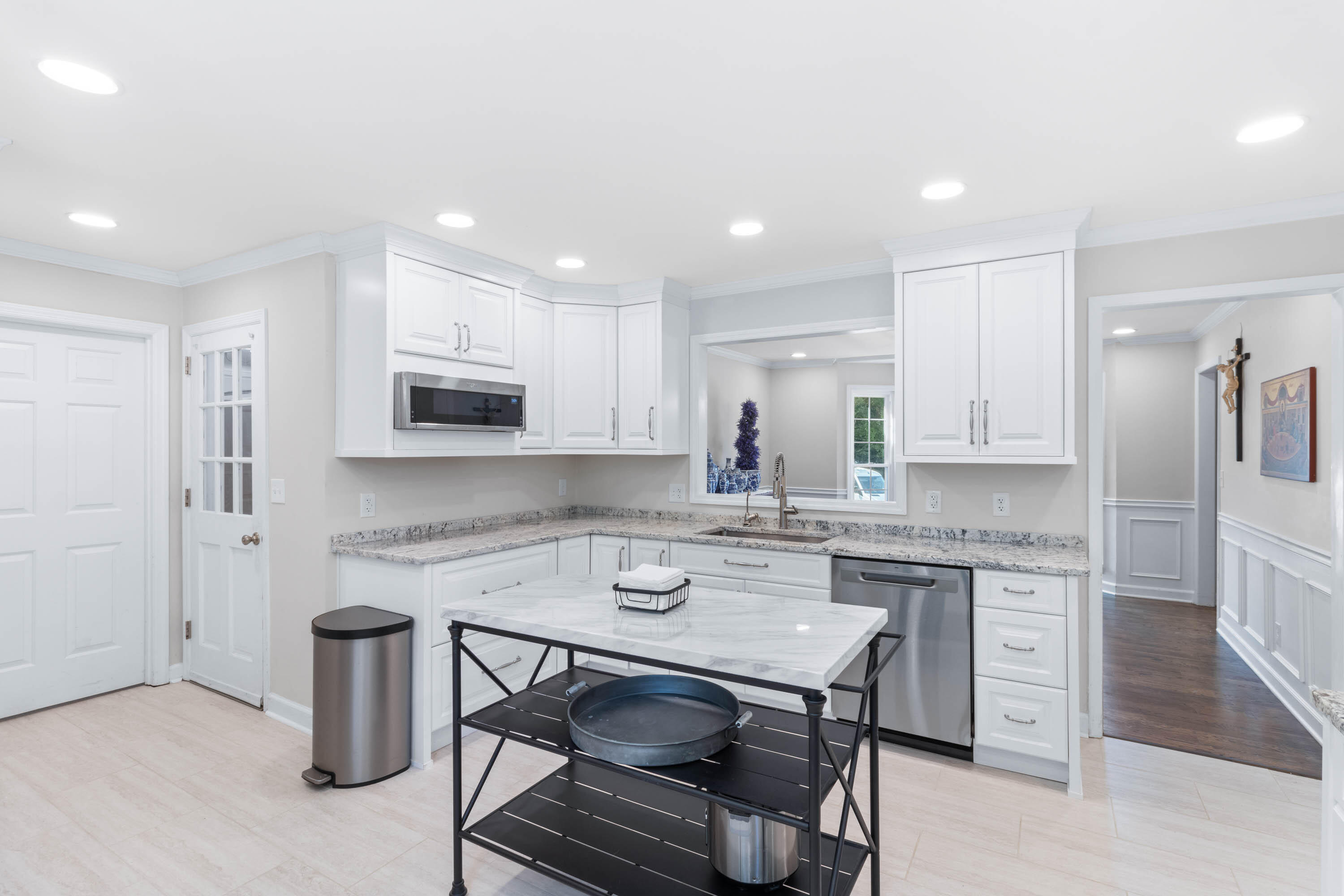 1748 Colonial Shores Drive