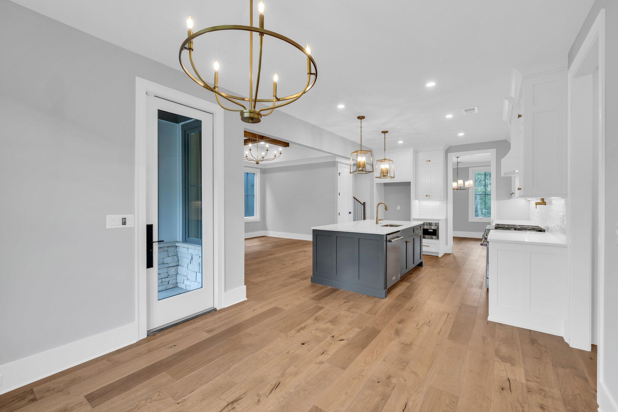 1274 London Woods Way, 34