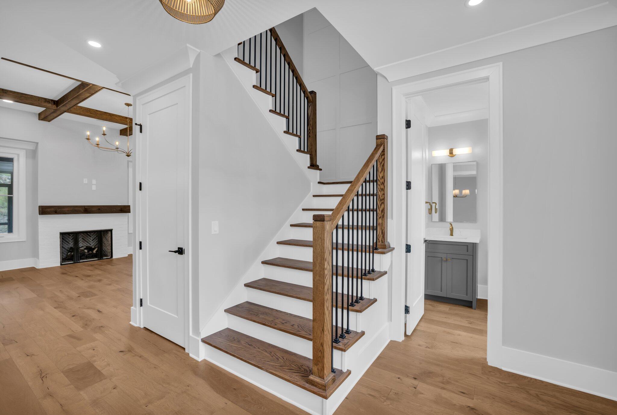 1274 London Woods Way, 34