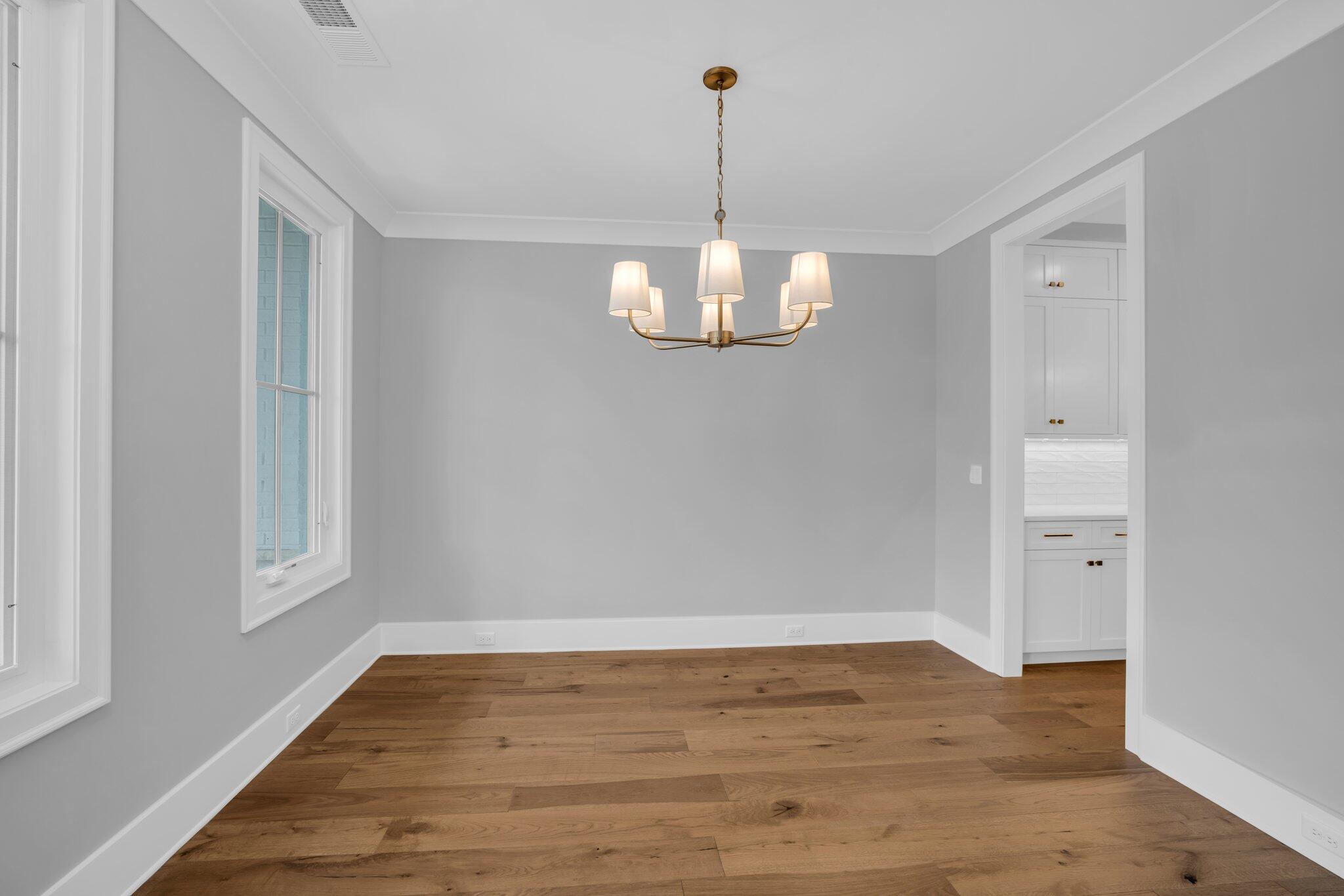 1274 London Woods Way, 34