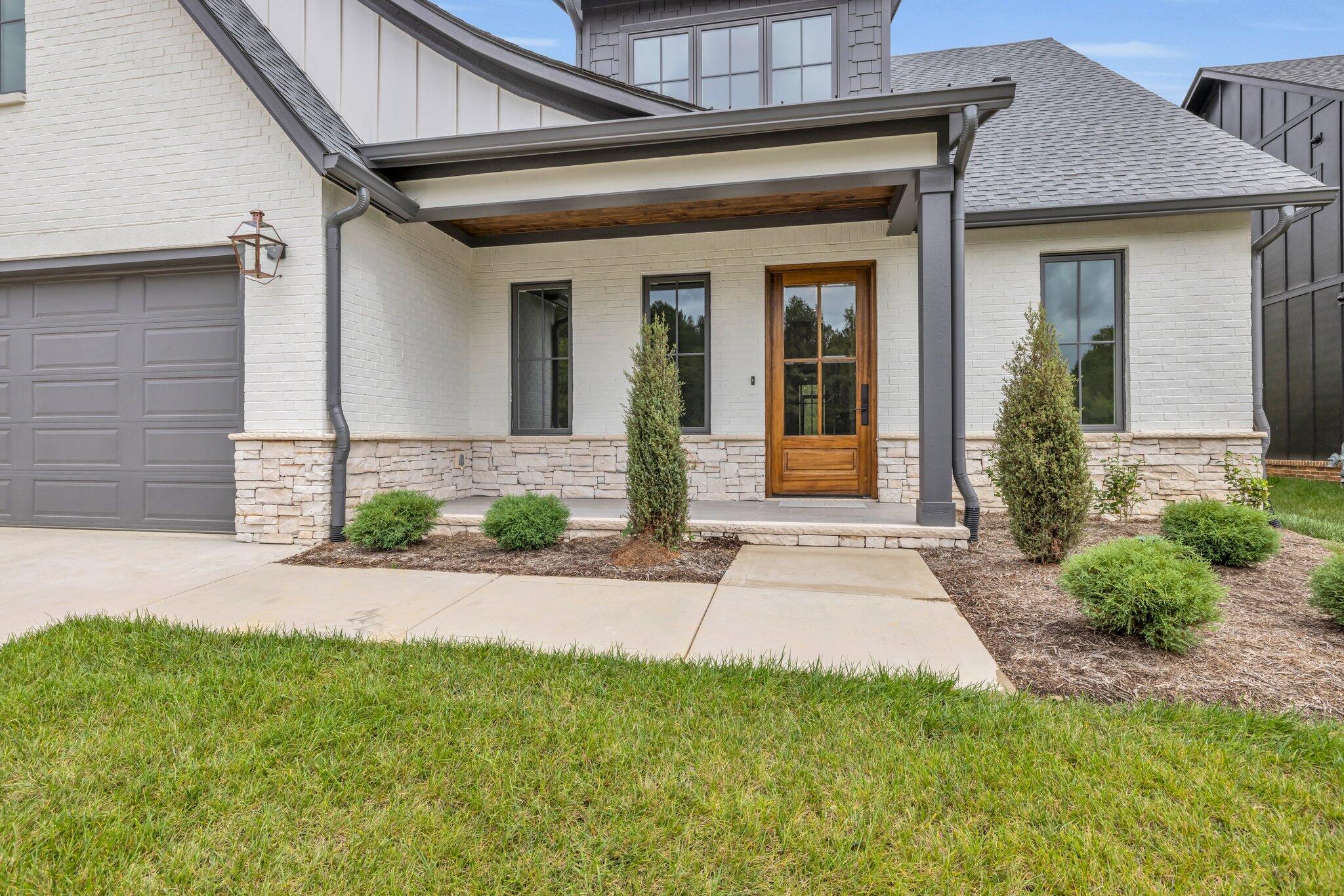 1274 London Woods Way, 34