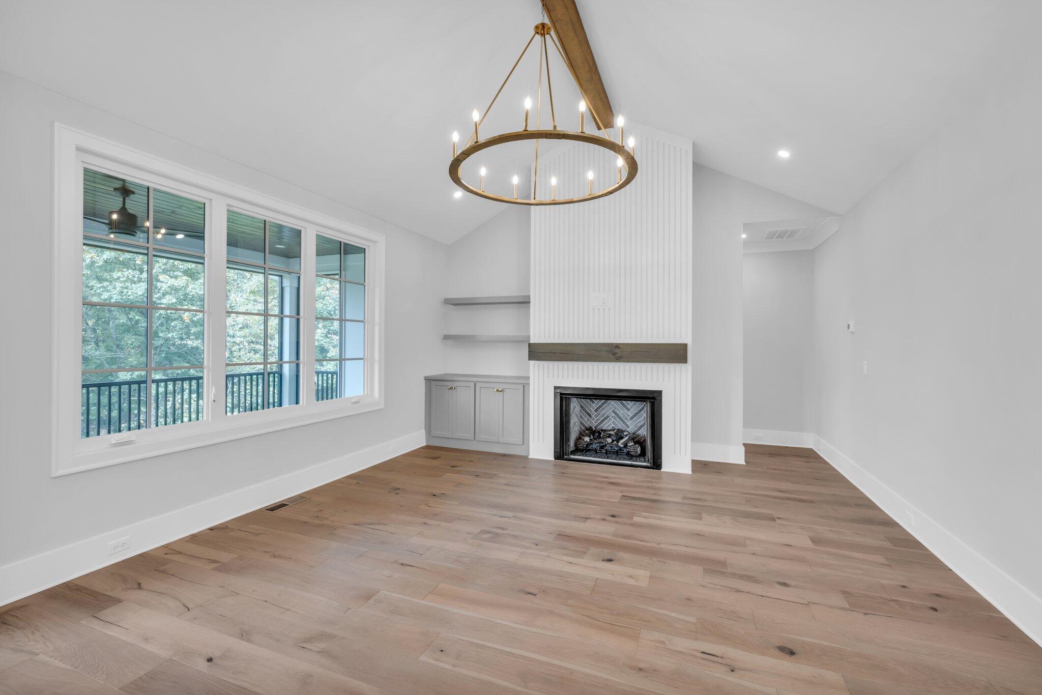 1403 London Woods Way, 21