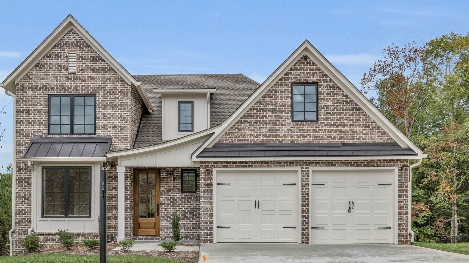1403 London Woods Way, 21
