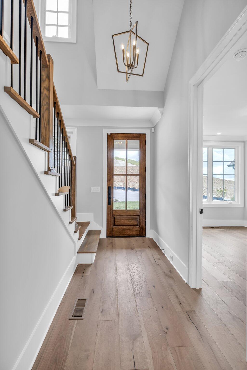 1403 London Woods Way, 21