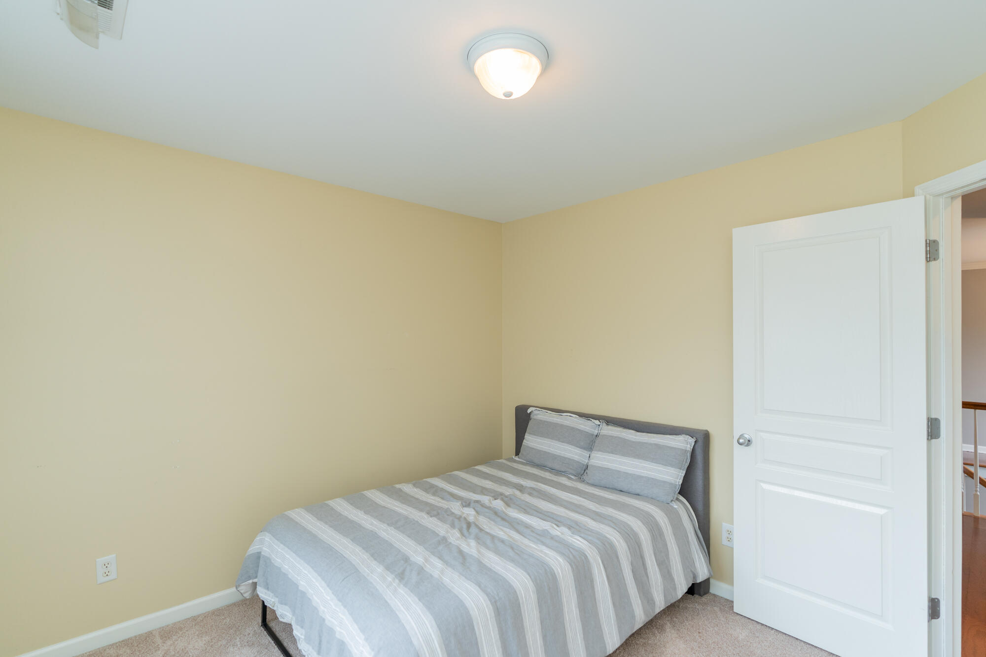 7812 Laurelton Drive