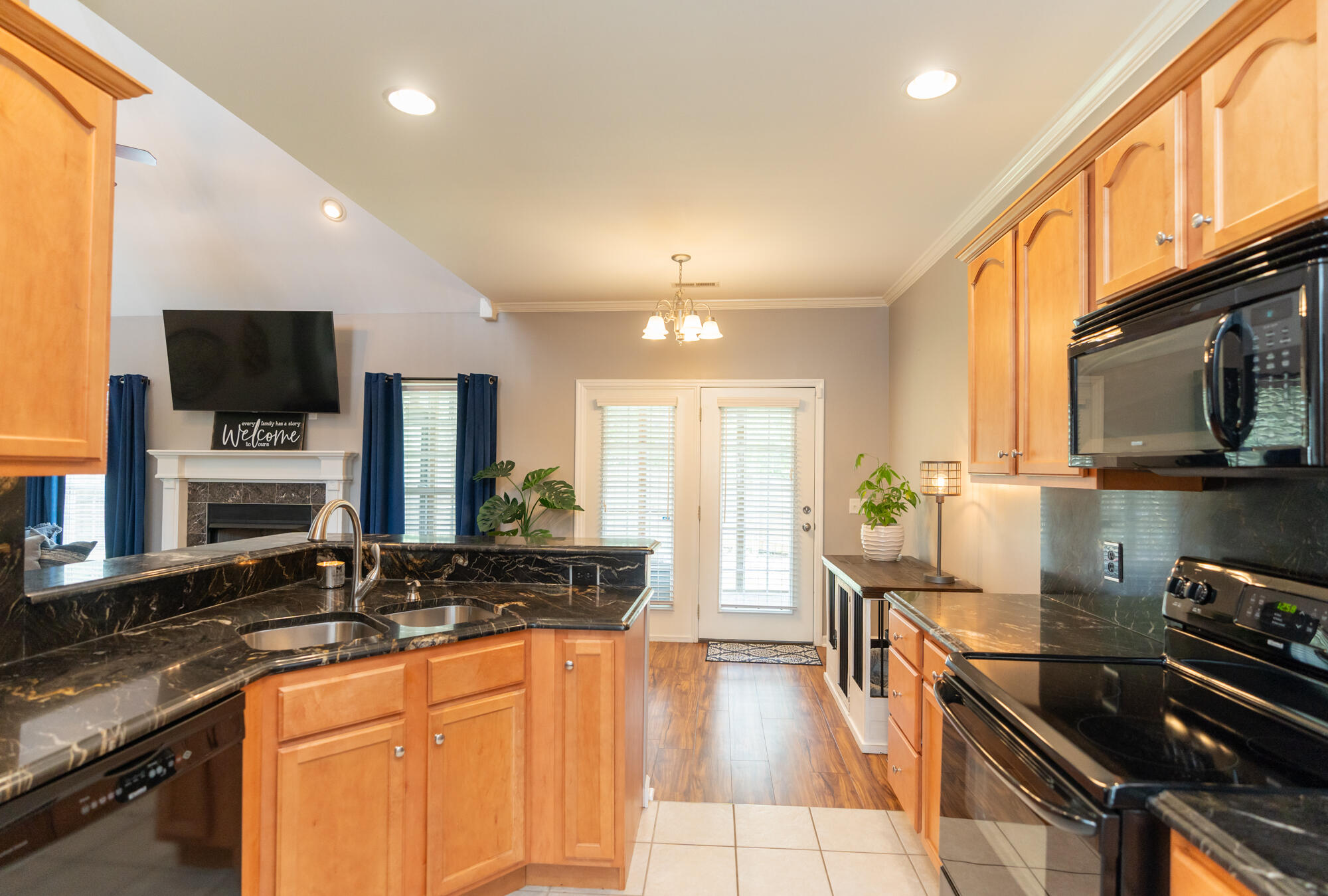 7812 Laurelton Drive