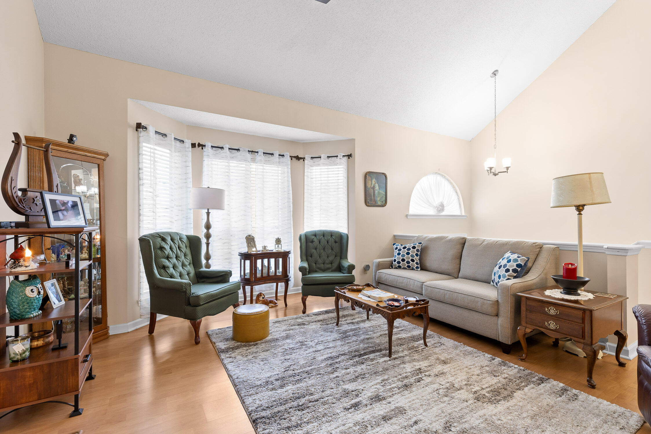 5822 Riley Road
