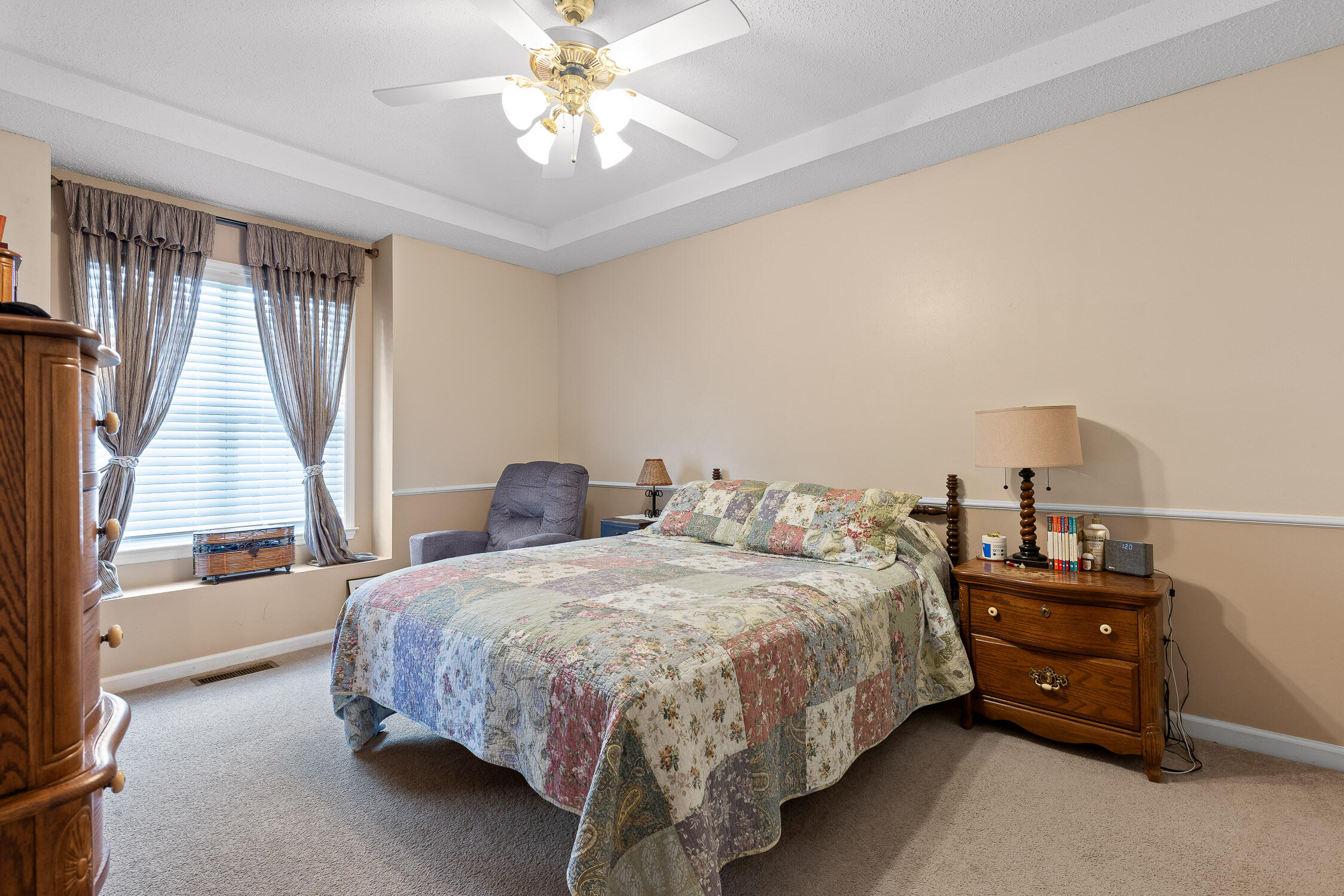 5822 Riley Road