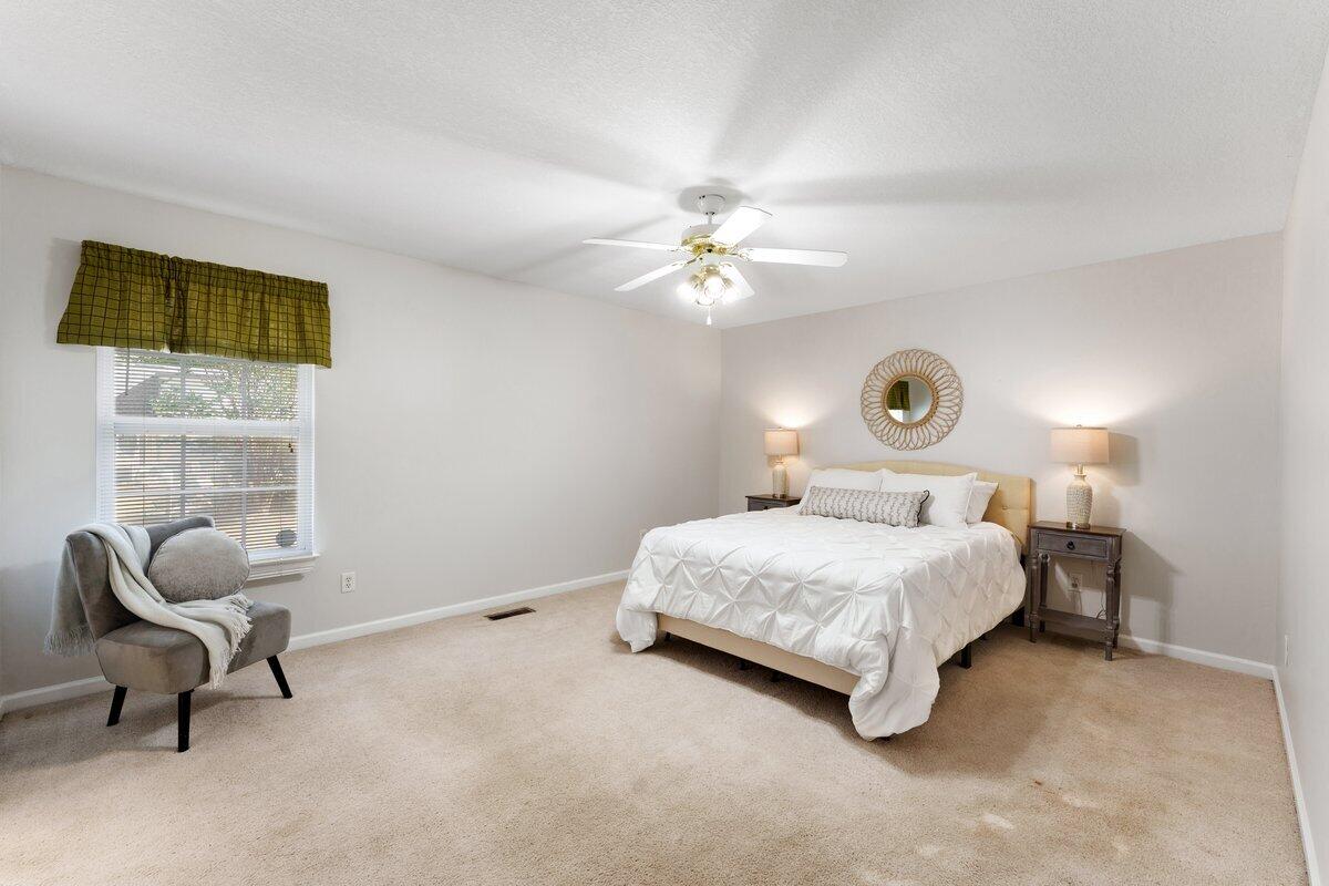 107 Evergreen Lane