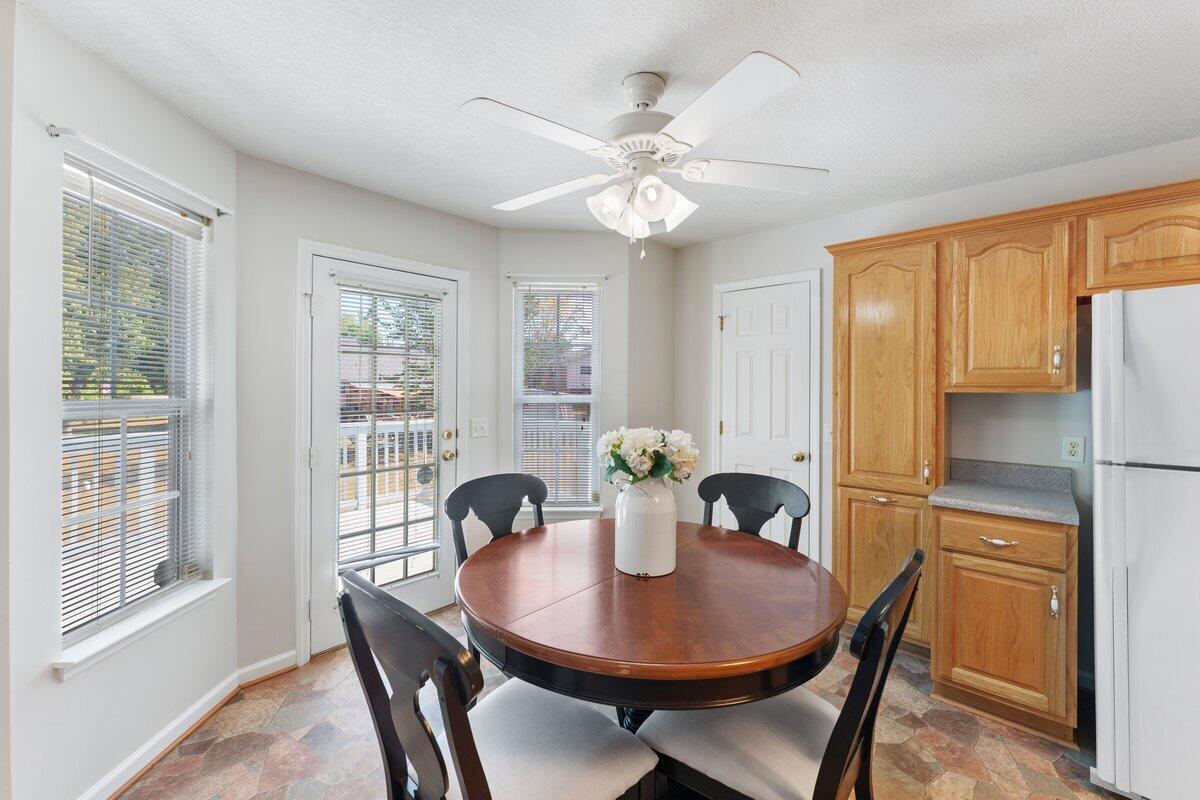 107 Evergreen Lane