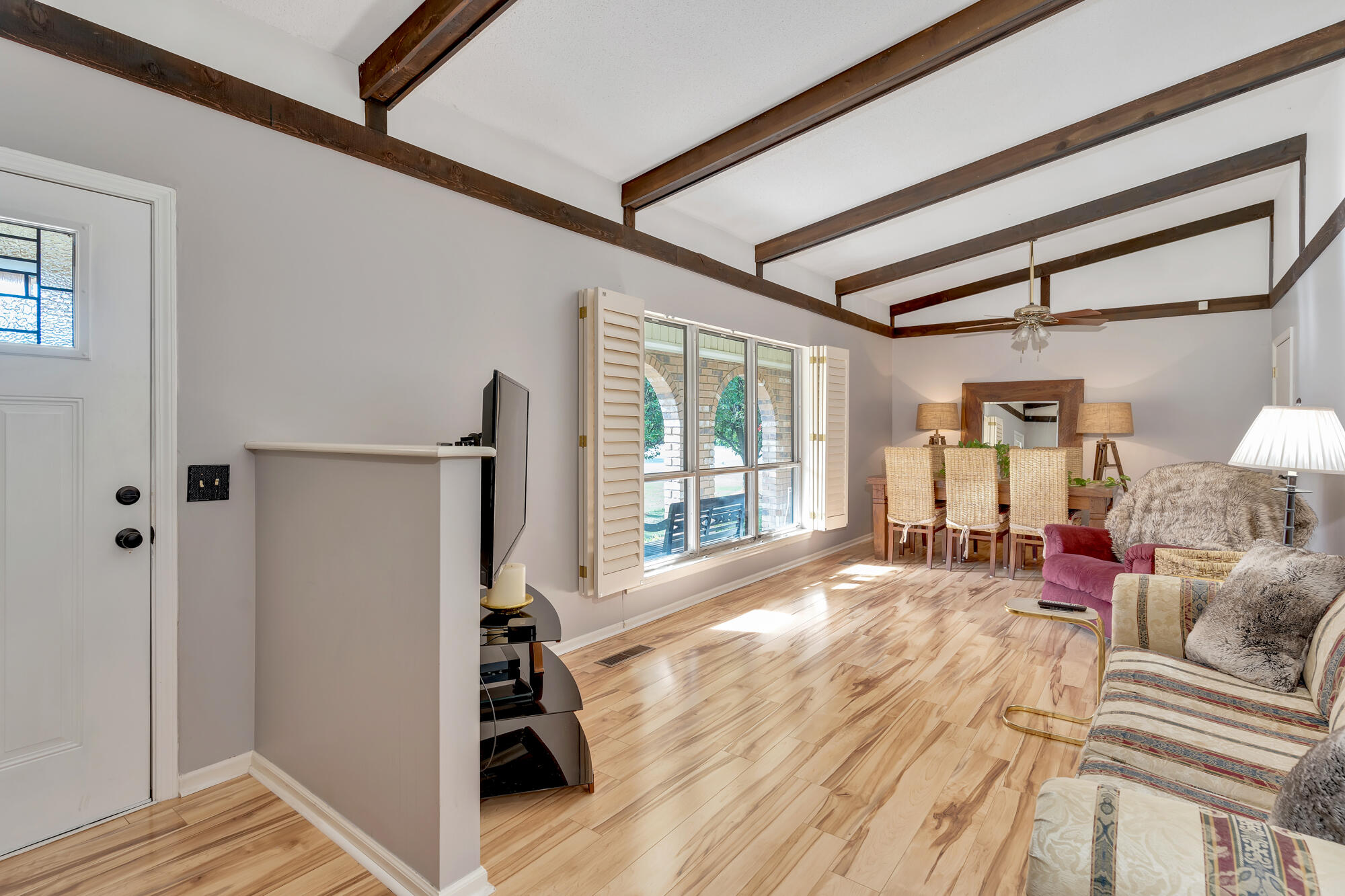 154 Valleybrook Circle