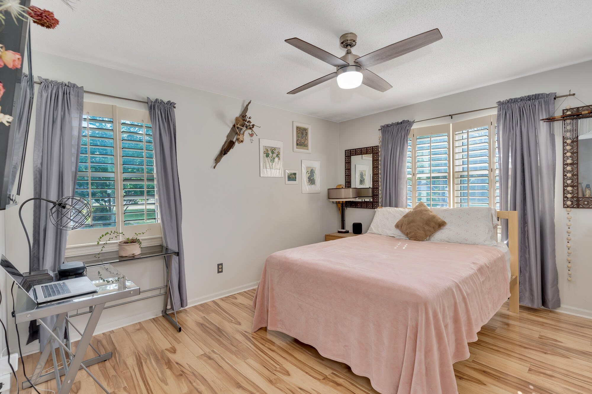 154 Valleybrook Circle