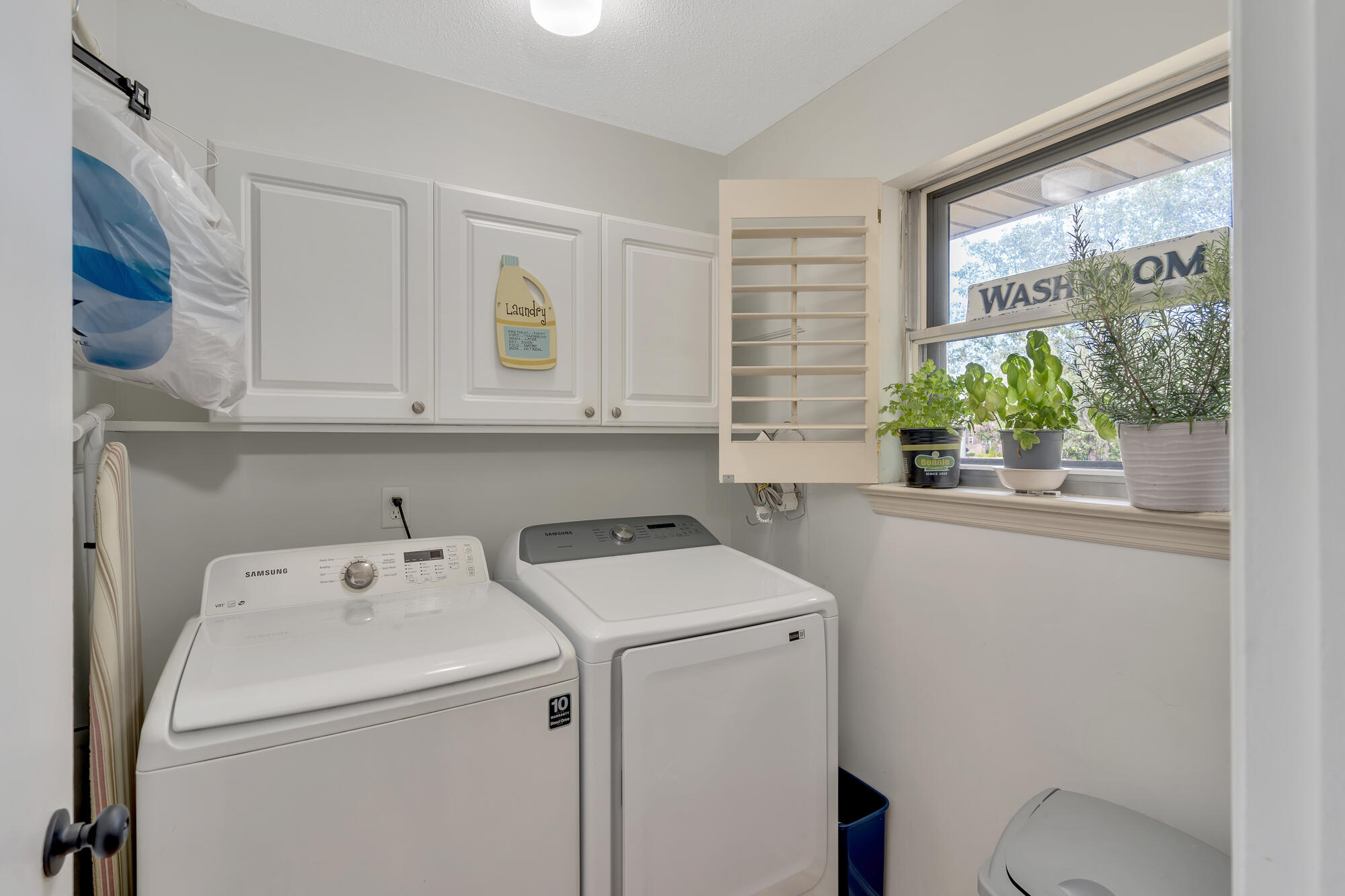 154 Valleybrook Circle
