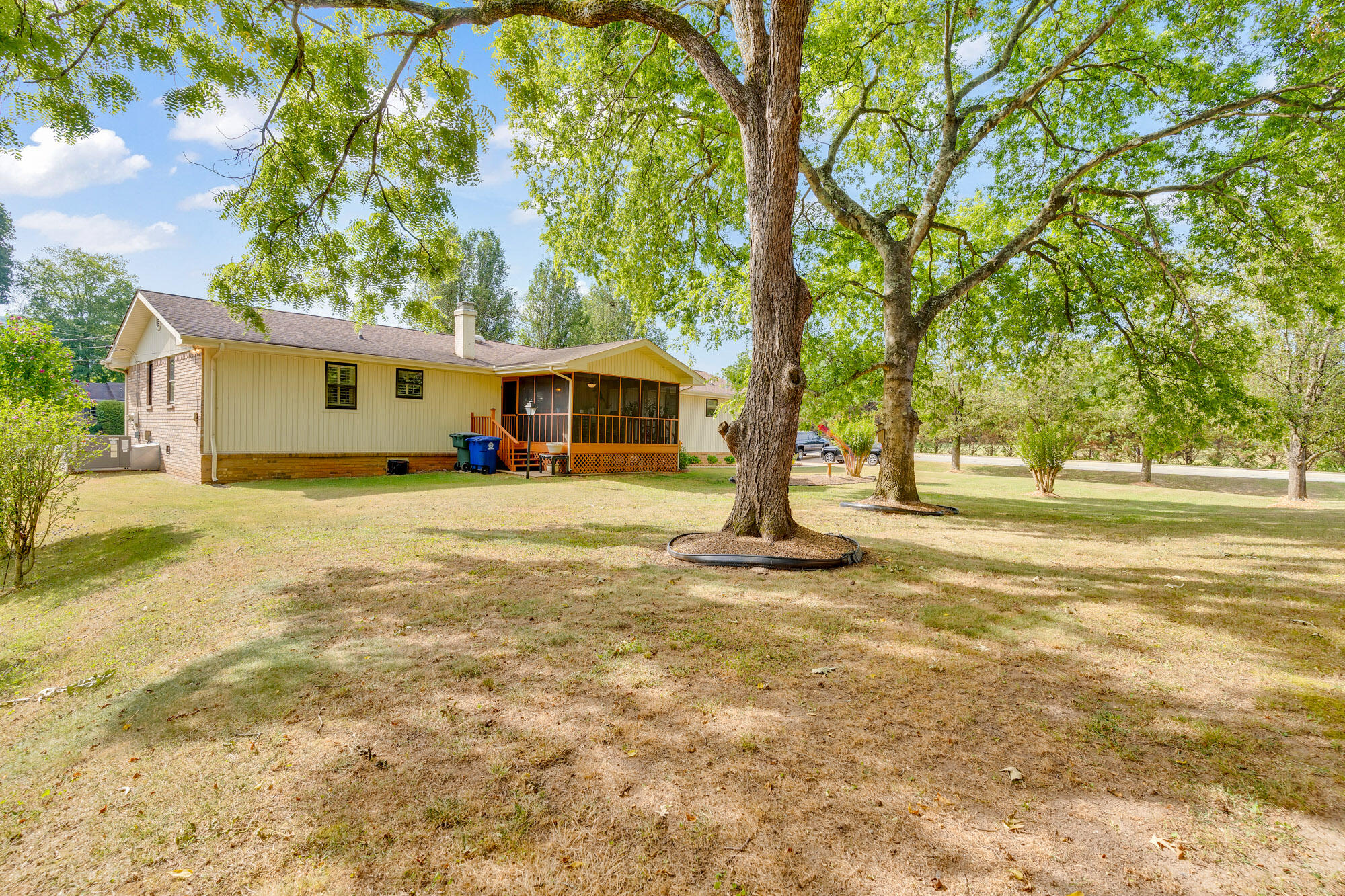154 Valleybrook Circle