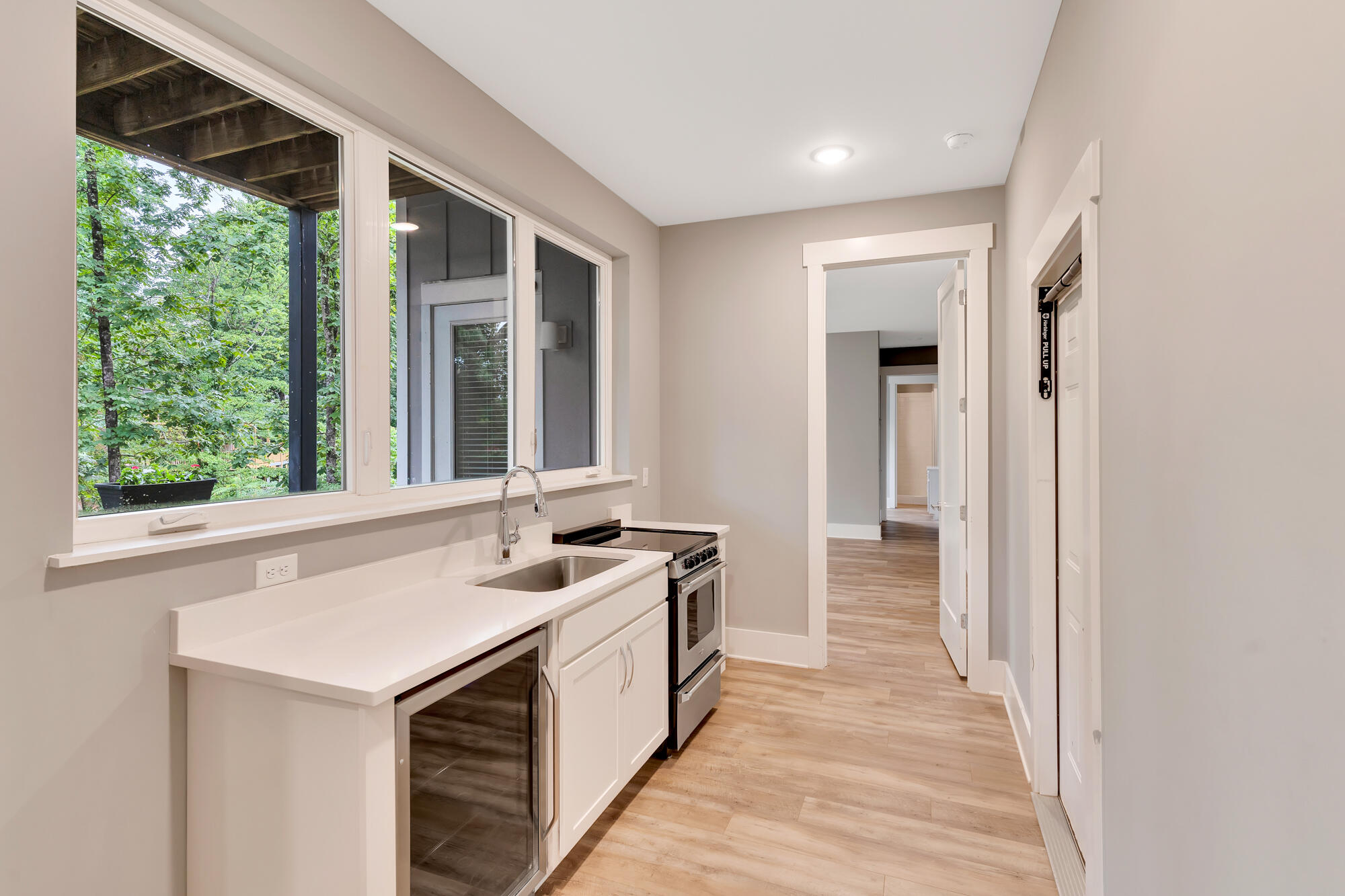 3164 Camber Hill