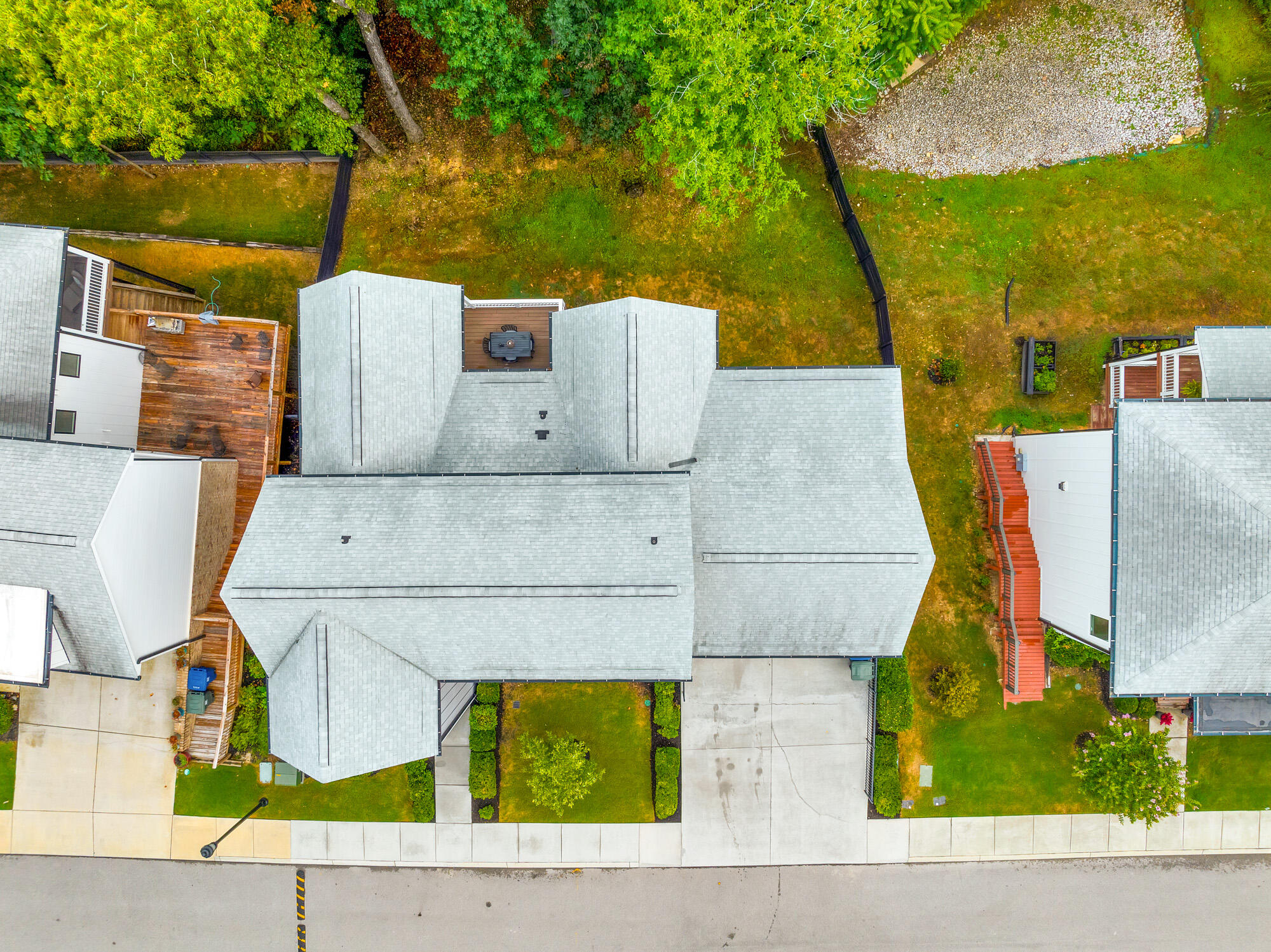 3164 Camber Hill