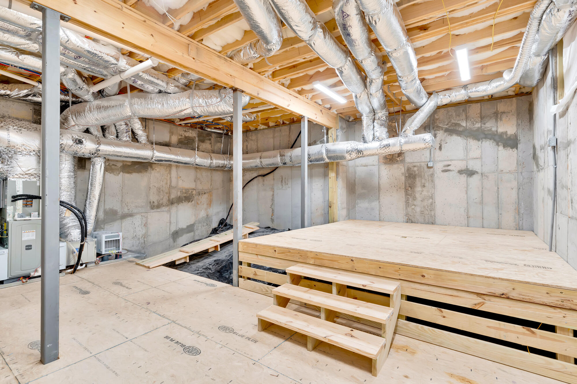 3164 Camber Hill
