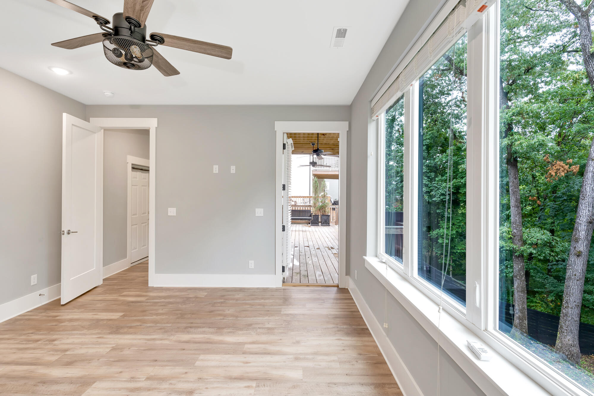 3164 Camber Hill