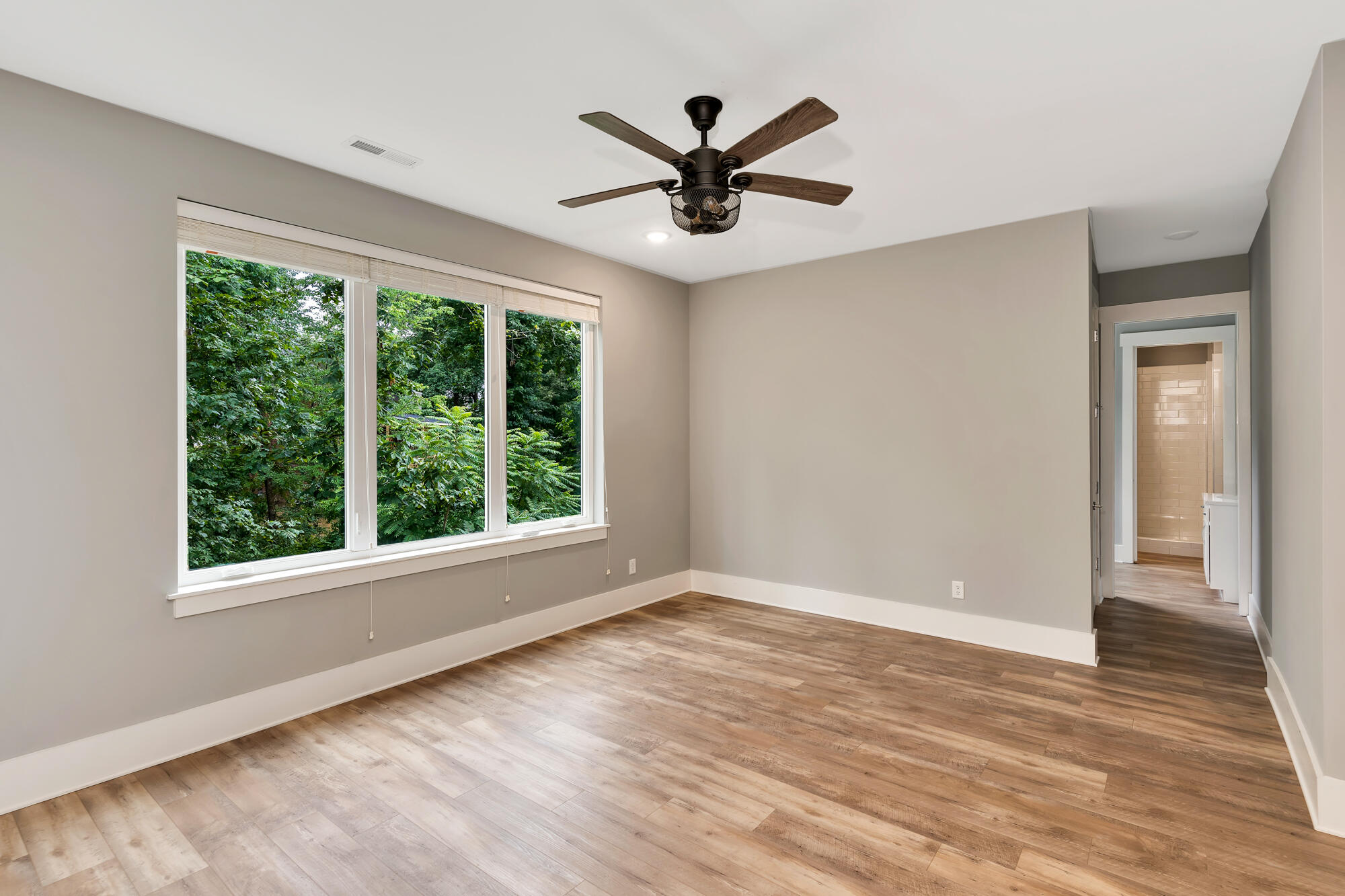 3164 Camber Hill
