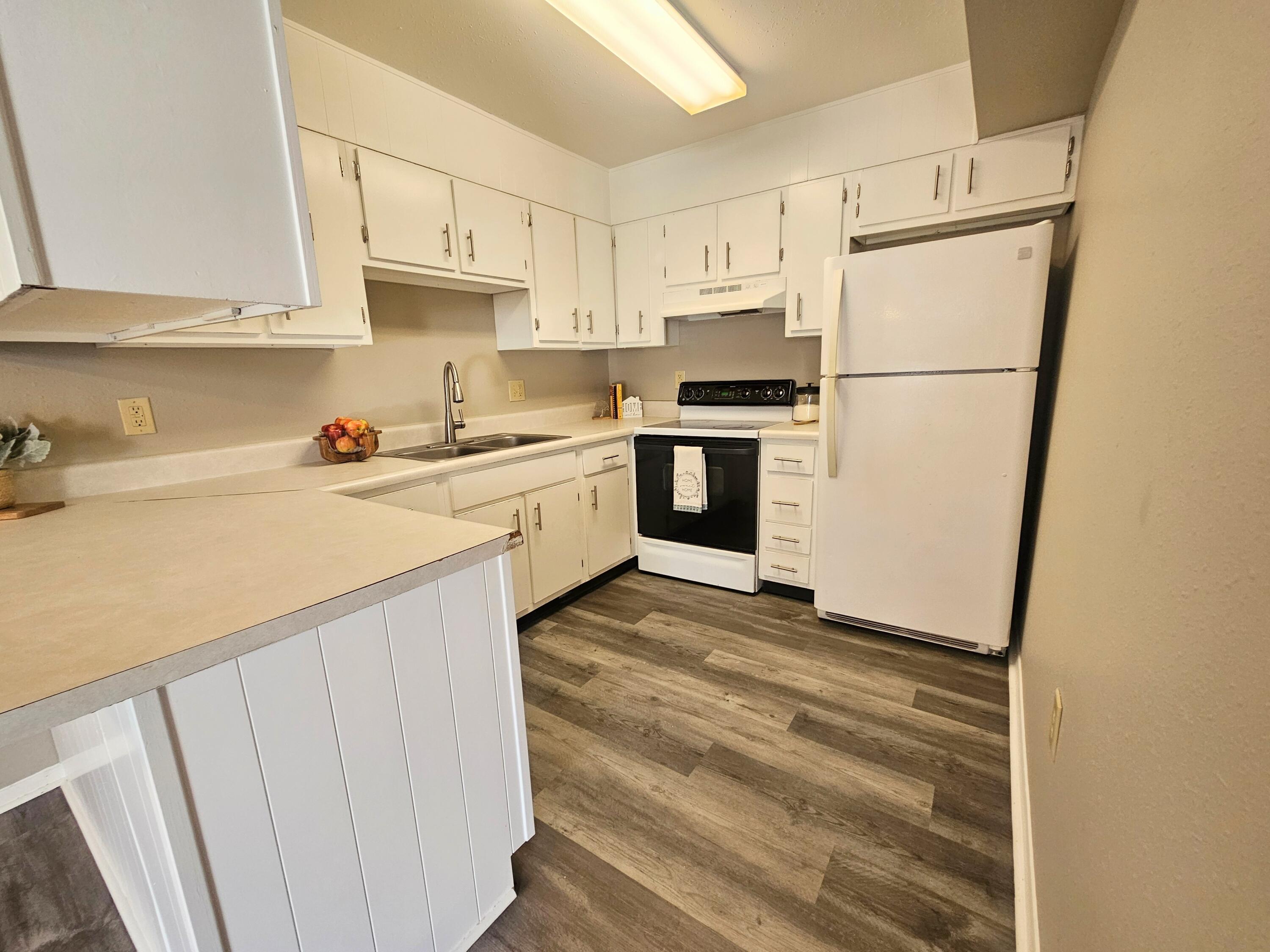 900 Mountain Creek Road, # 127