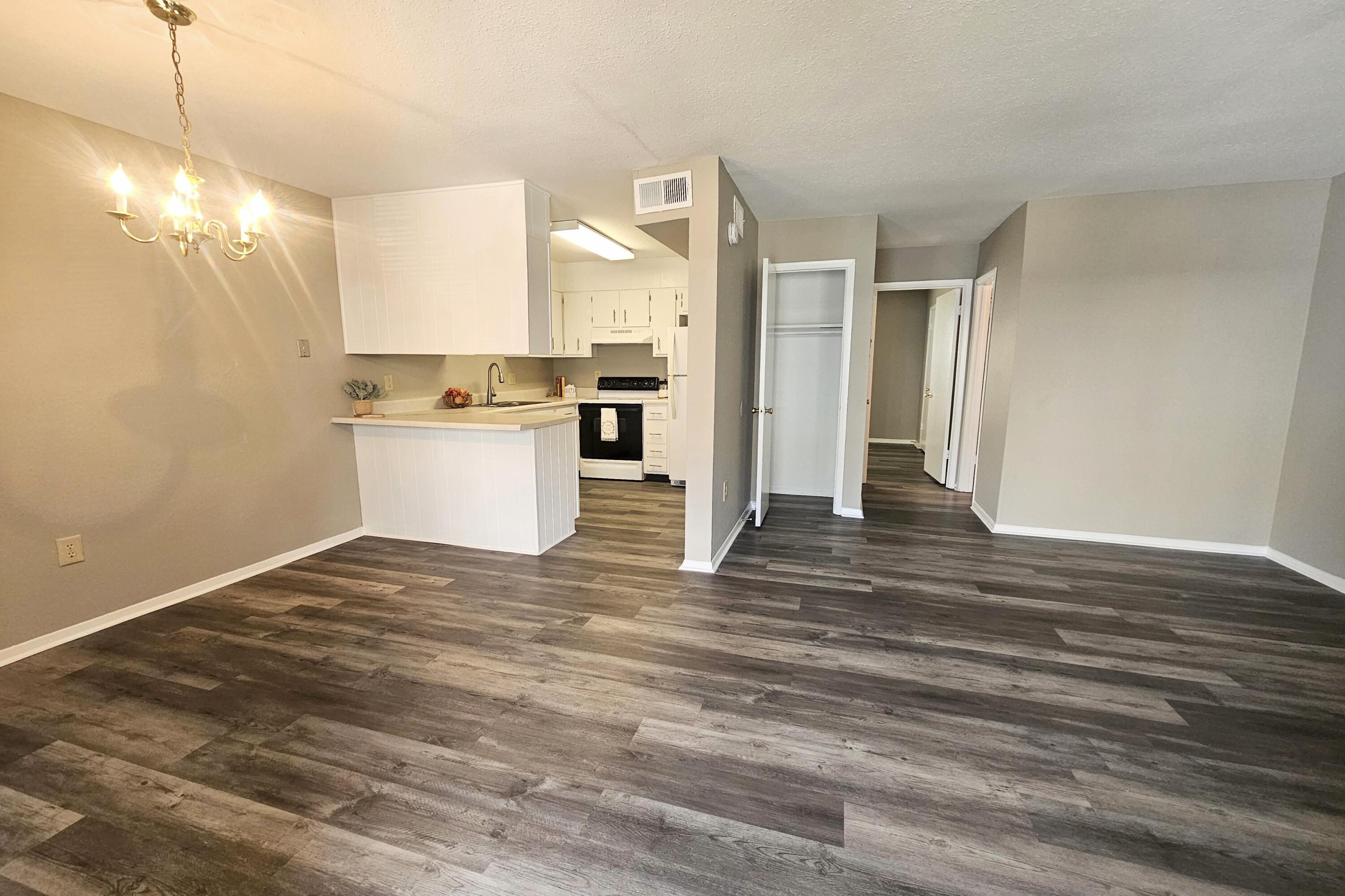 900 Mountain Creek Road, # 127