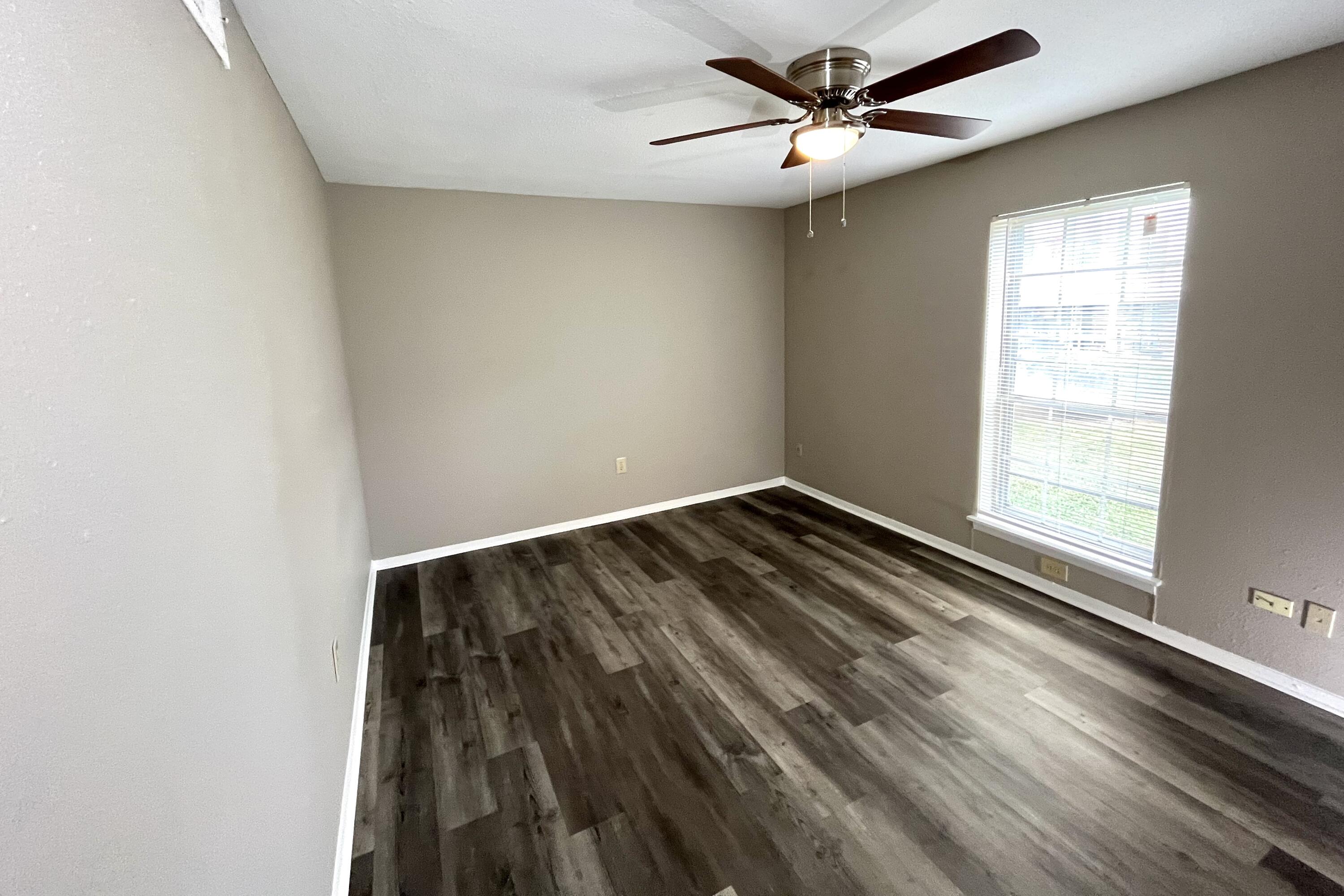 900 Mountain Creek Road, # 127