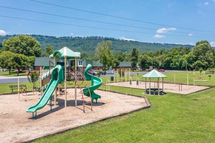 900 Mountain Creek Road, # 127