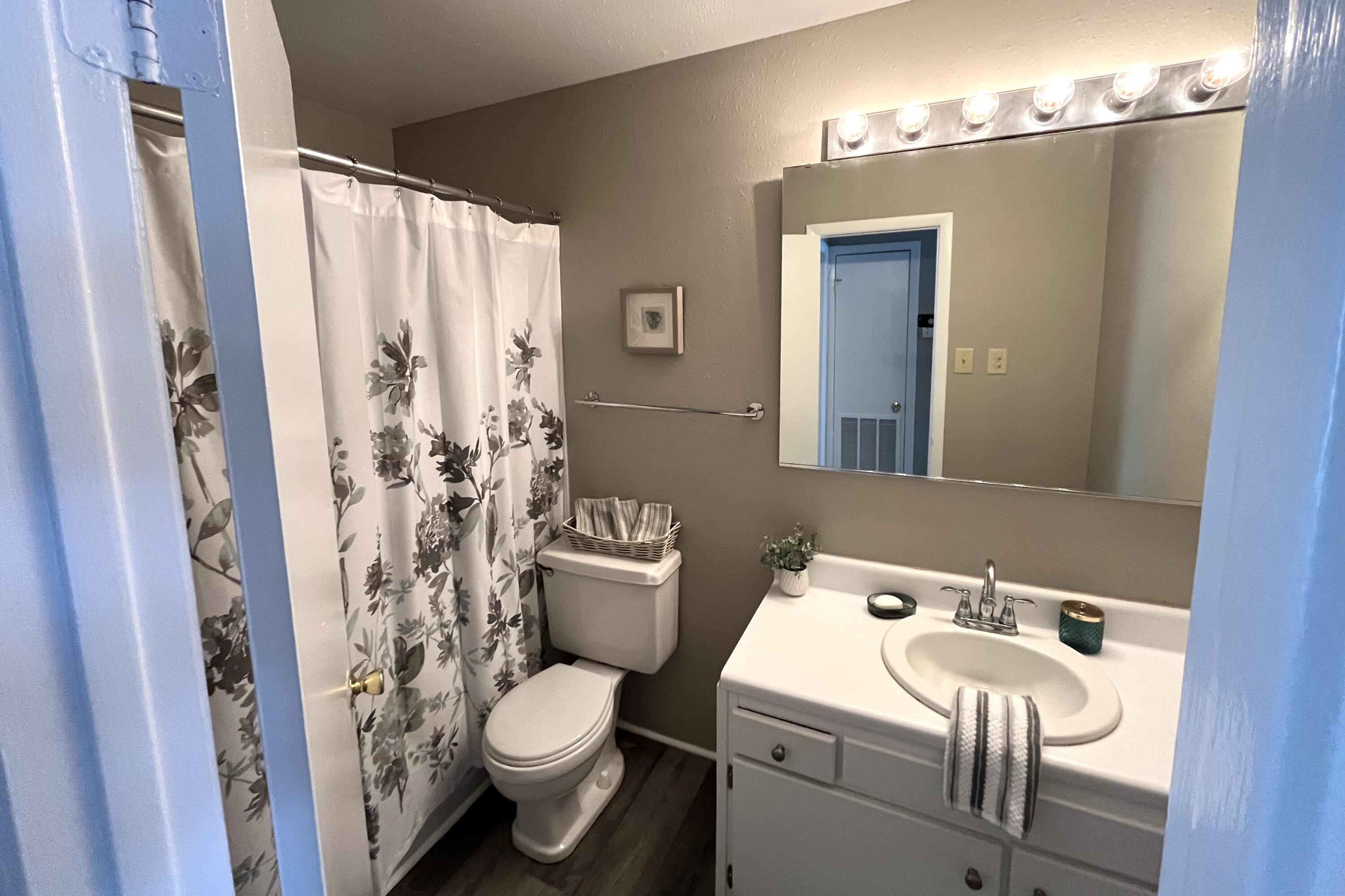 900 Mountain Creek Road, # 127