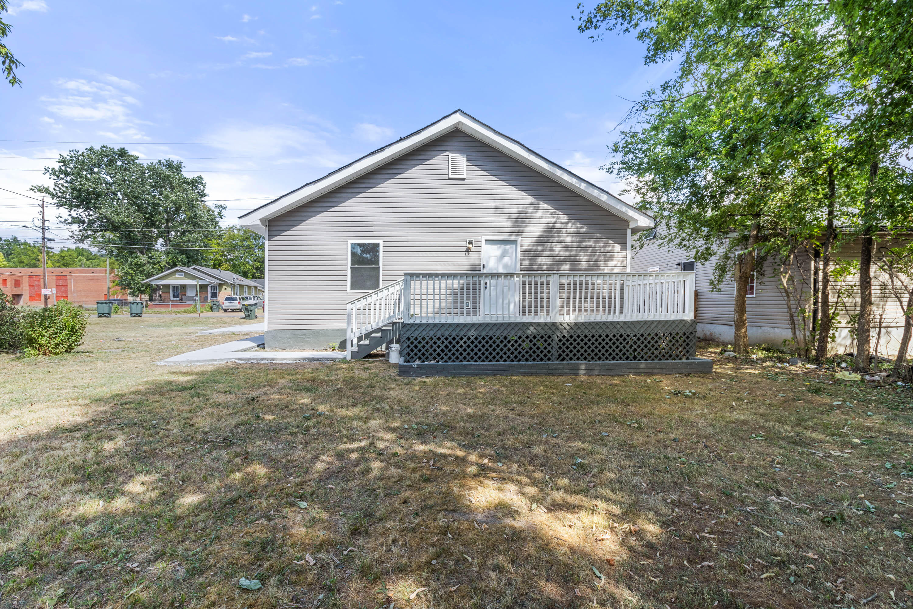 1319 Roanoke Avenue