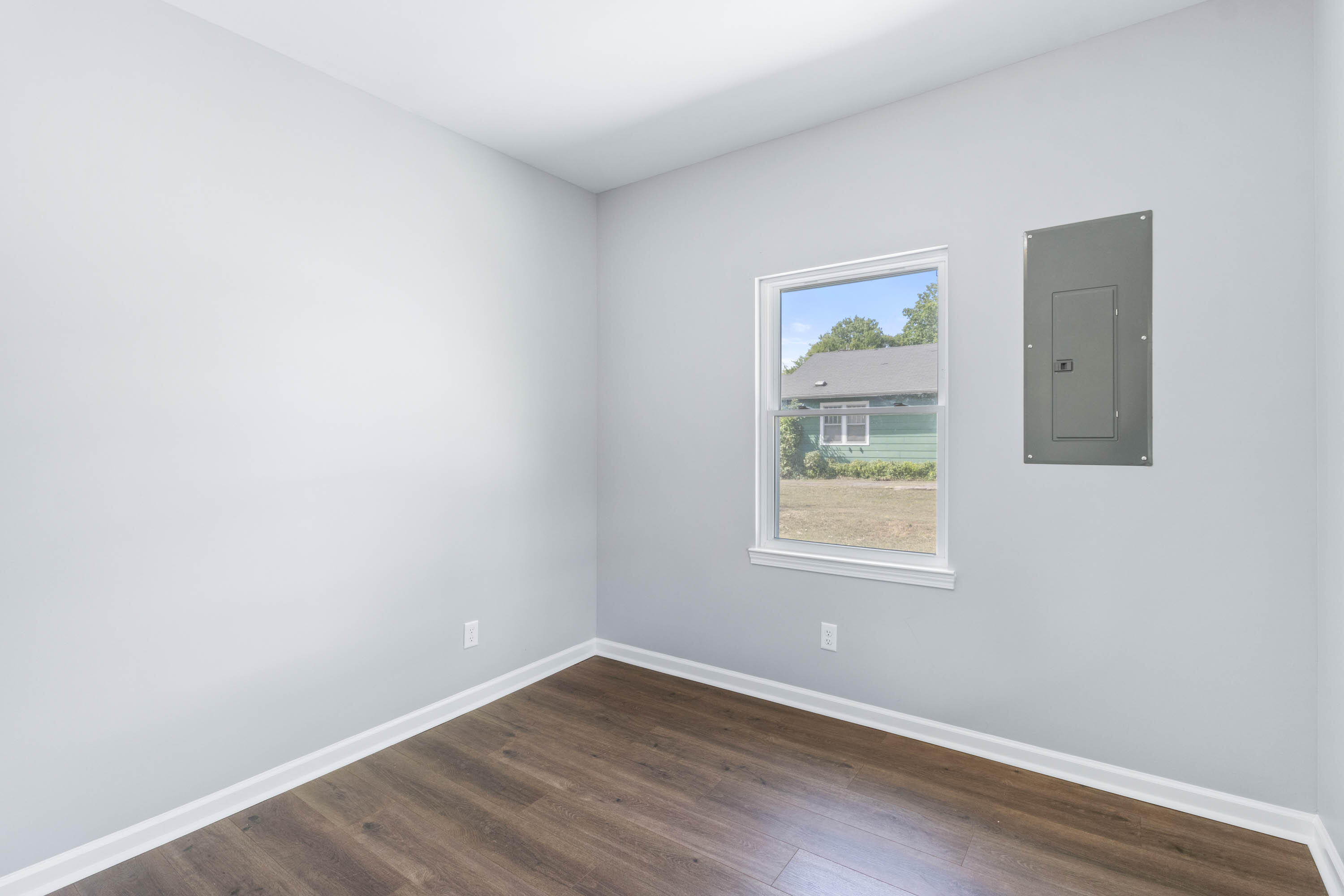 1319 Roanoke Avenue