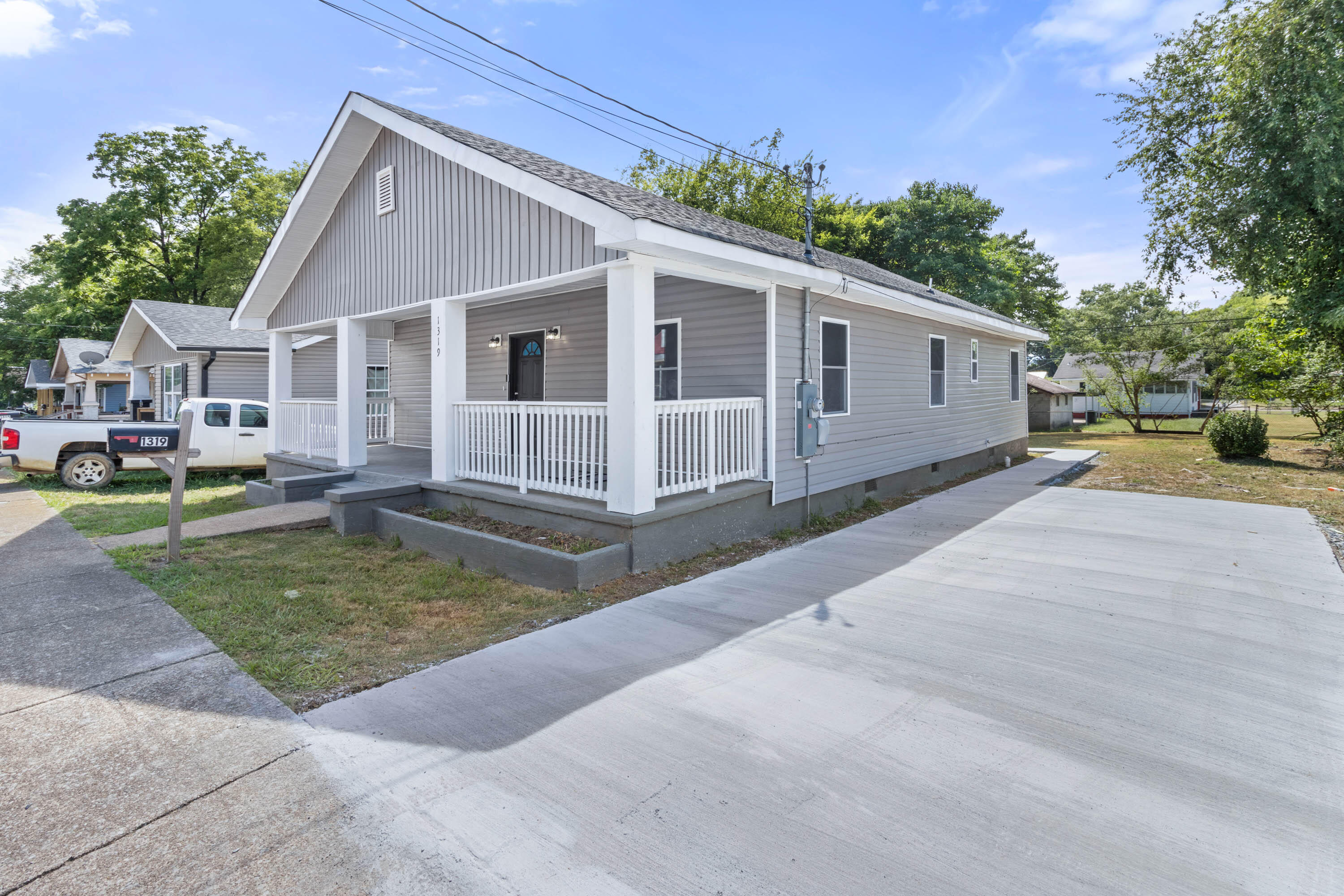 1319 Roanoke Avenue