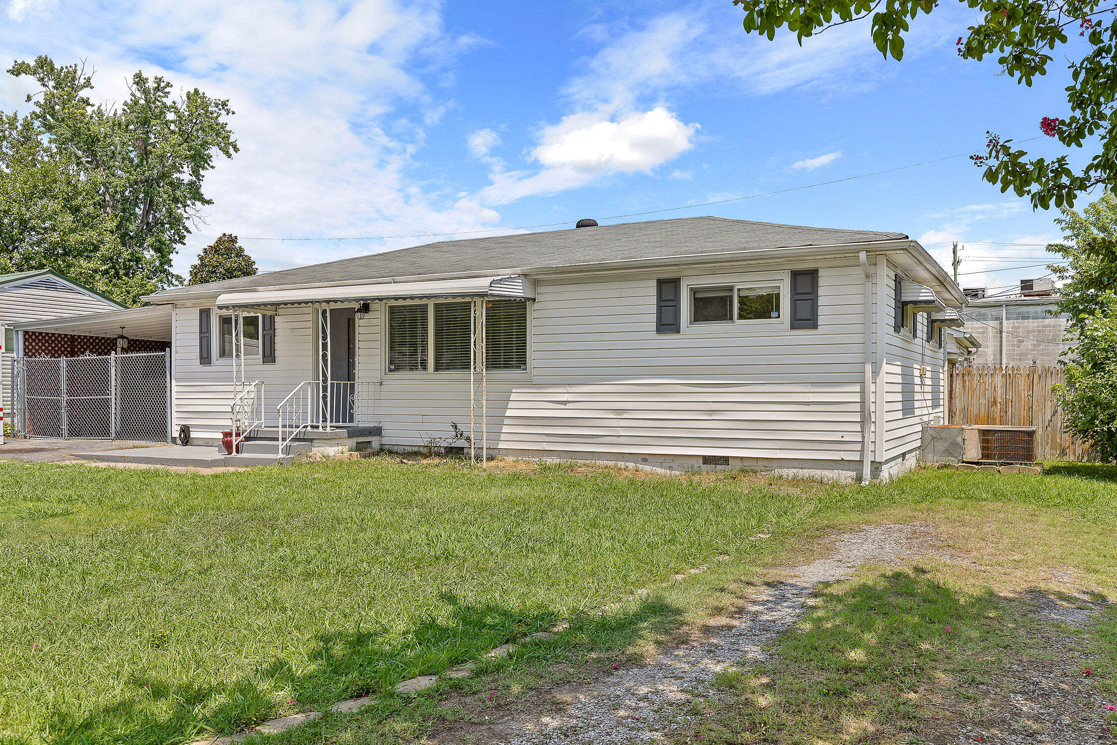 4327 Esterbrook Drive