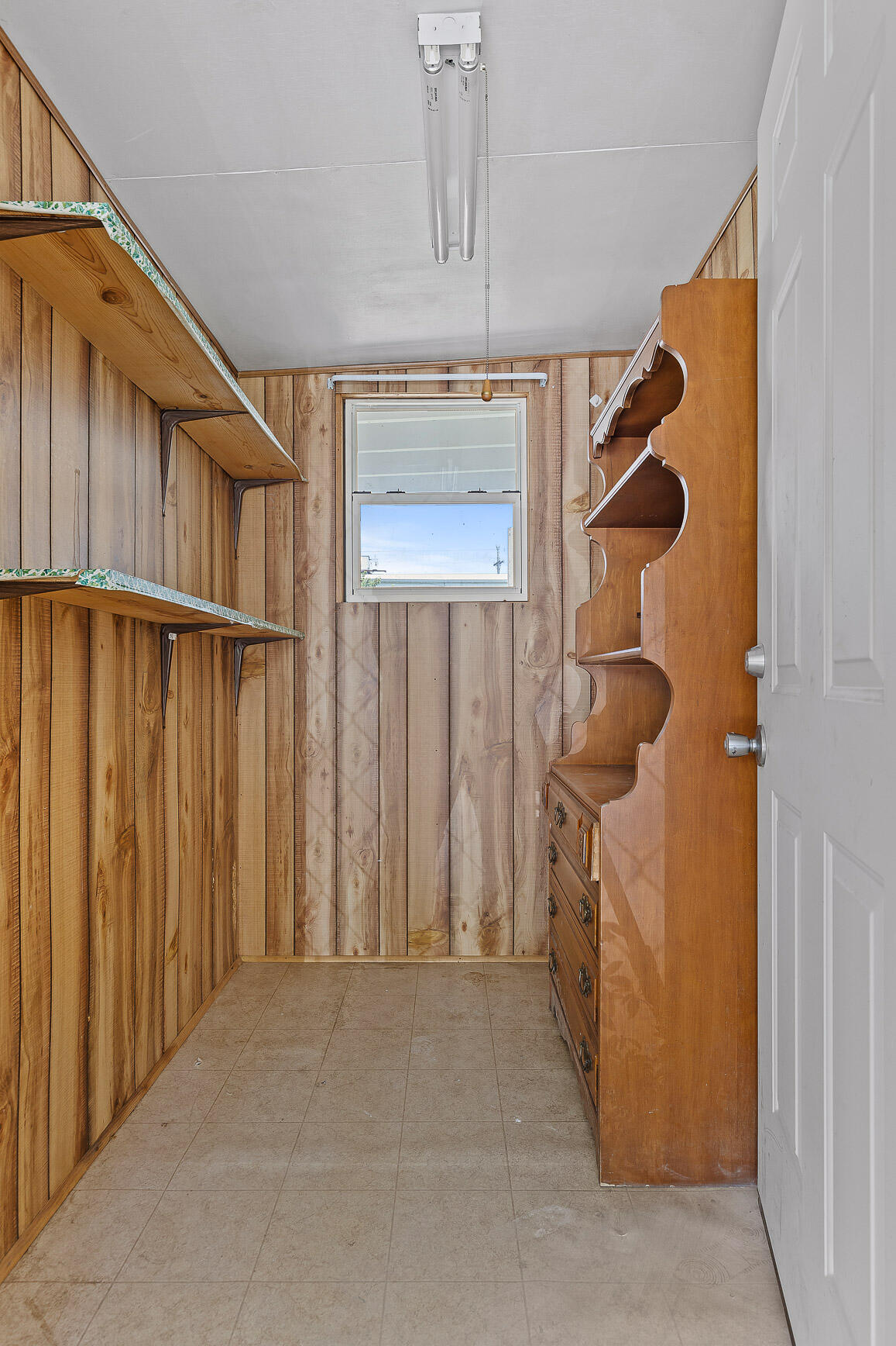 4327 Esterbrook Drive