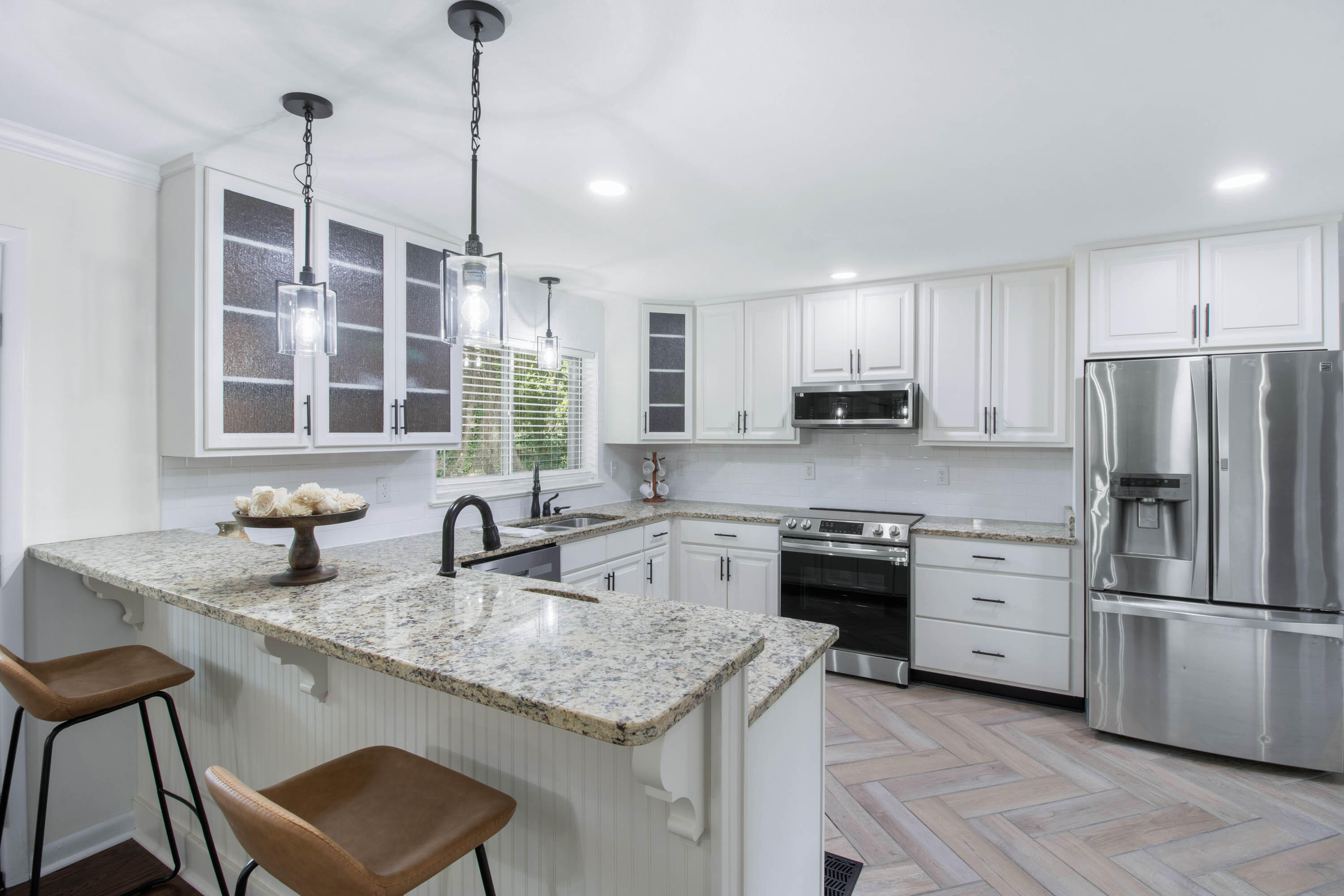 6929 Hickory View Lane