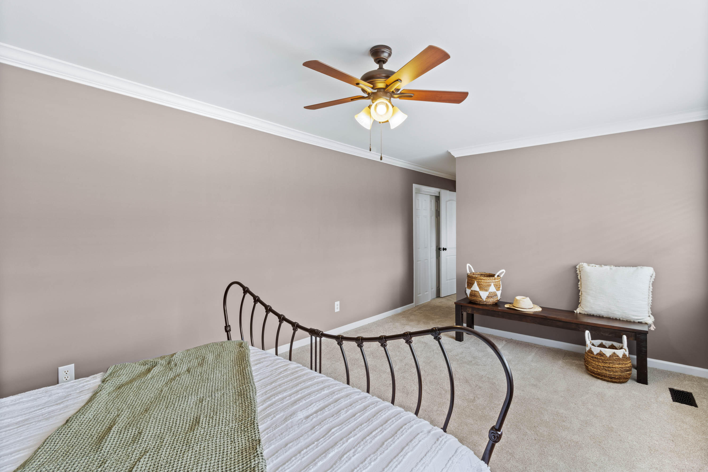 6929 Hickory View Lane