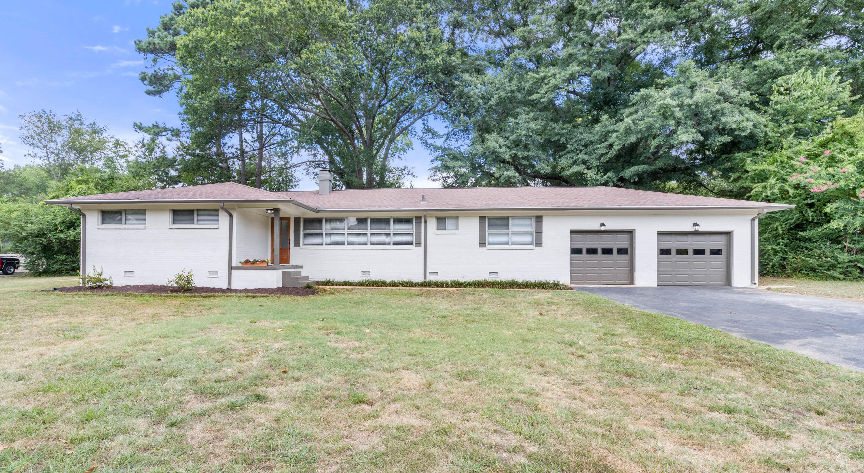 6929 Hickory View Lane