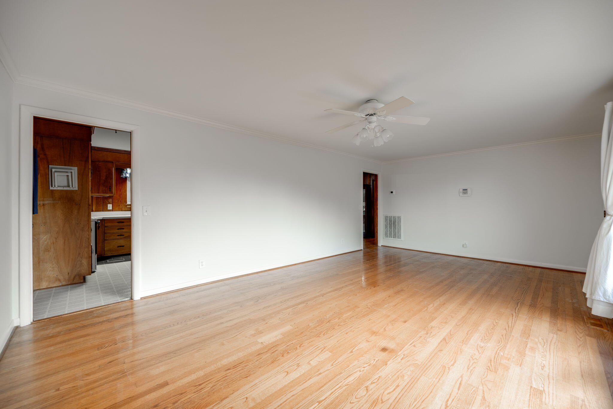 513 Las Lomas Drive