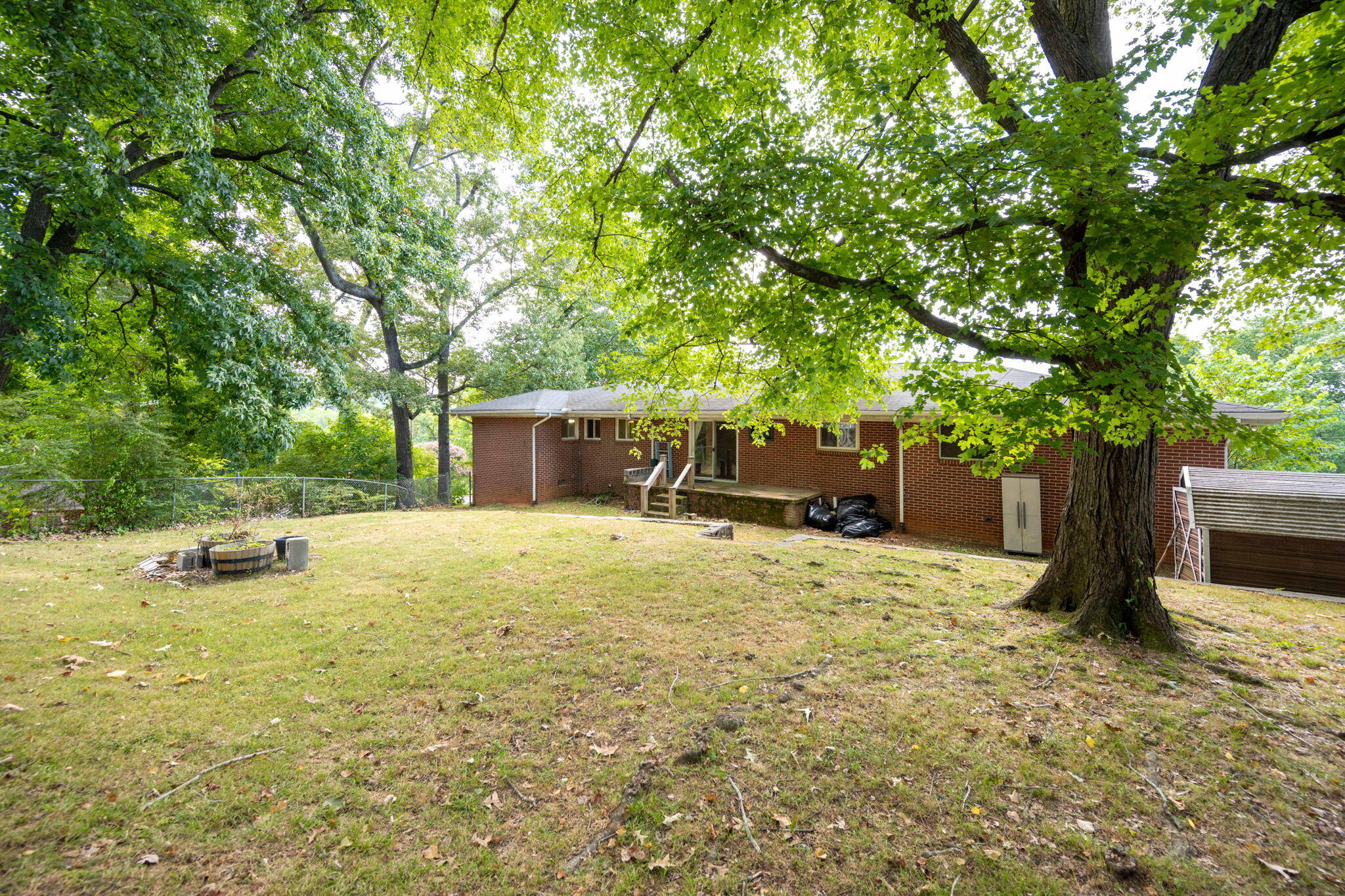 513 Las Lomas Drive