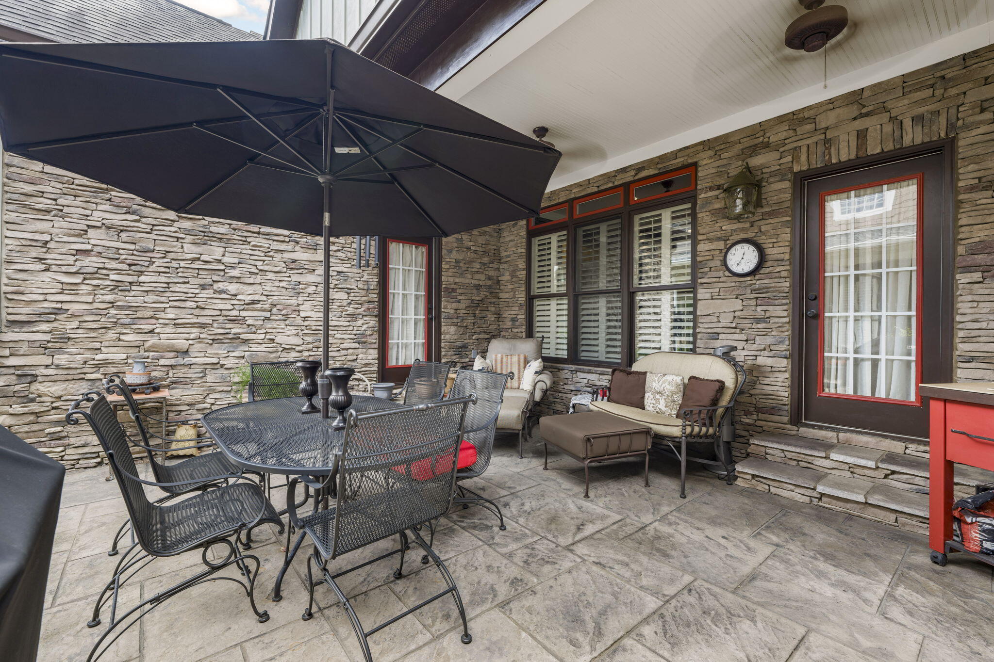 8471 Miss Tiffany Way