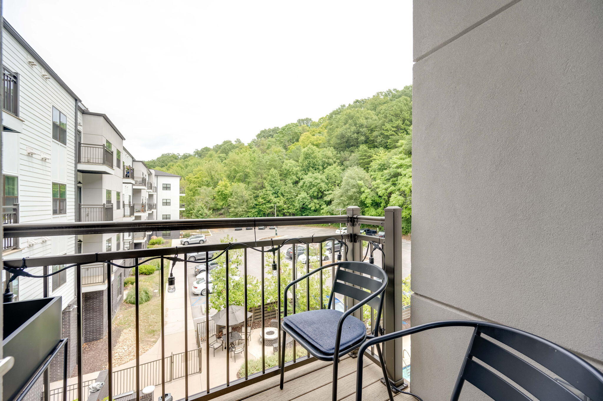 782 Riverfront Parkway, 319