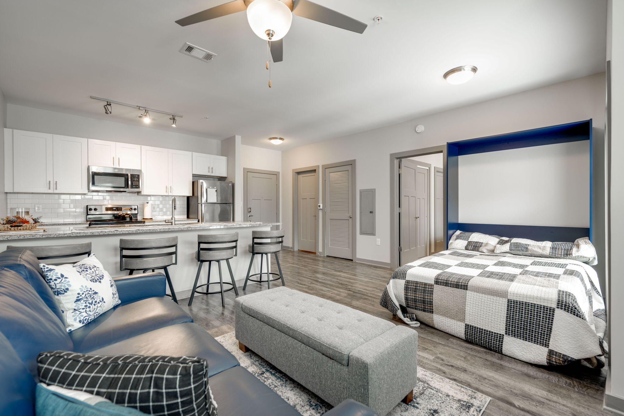 782 Riverfront Parkway, 319