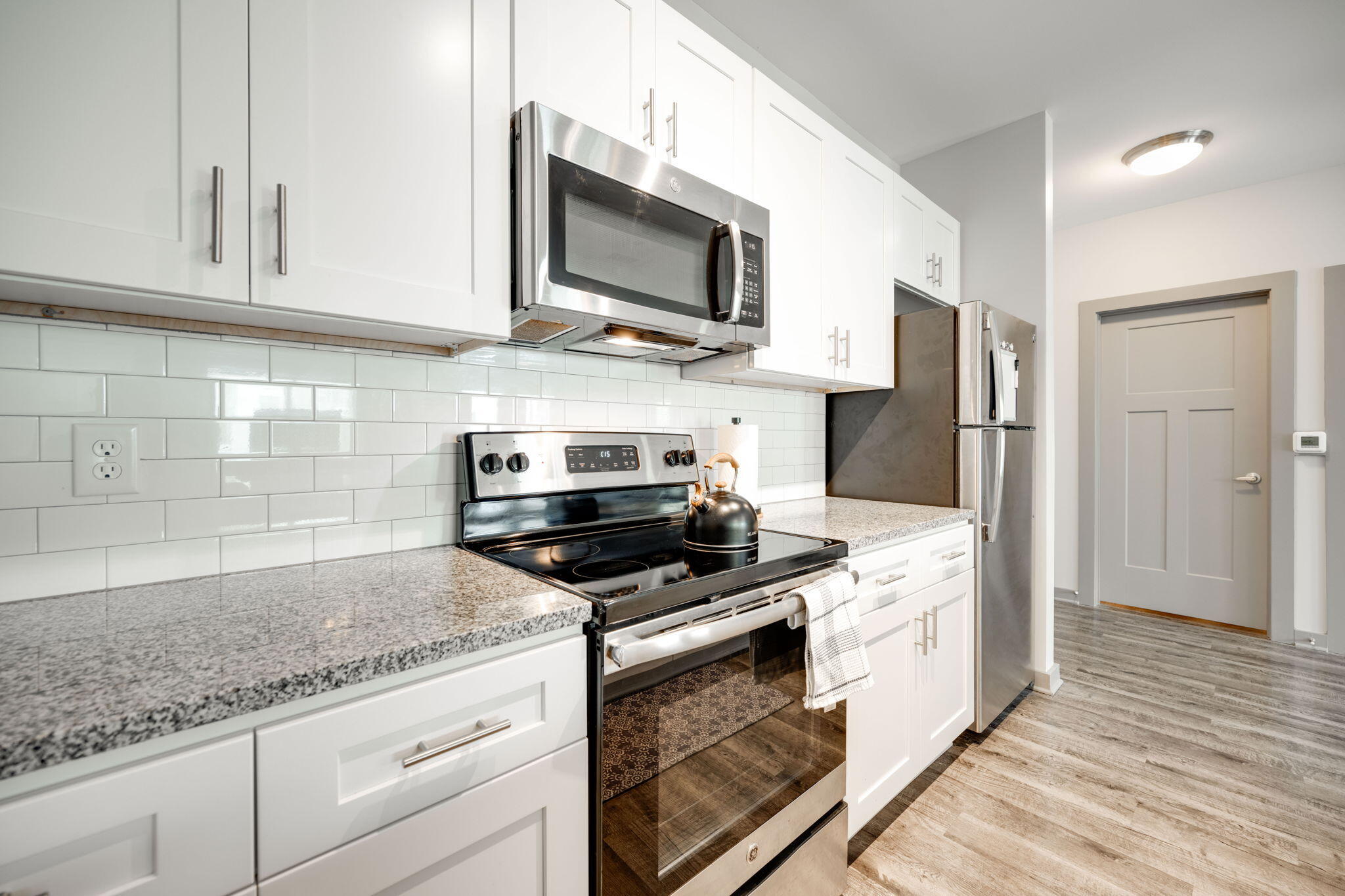 782 Riverfront Parkway, 319