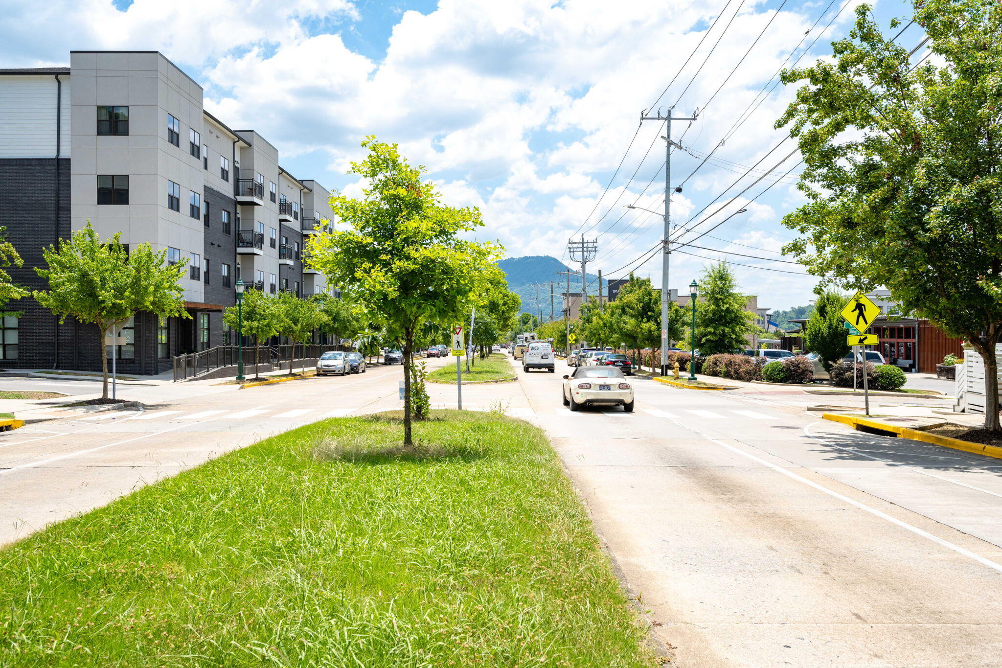 782 Riverfront Parkway, 319