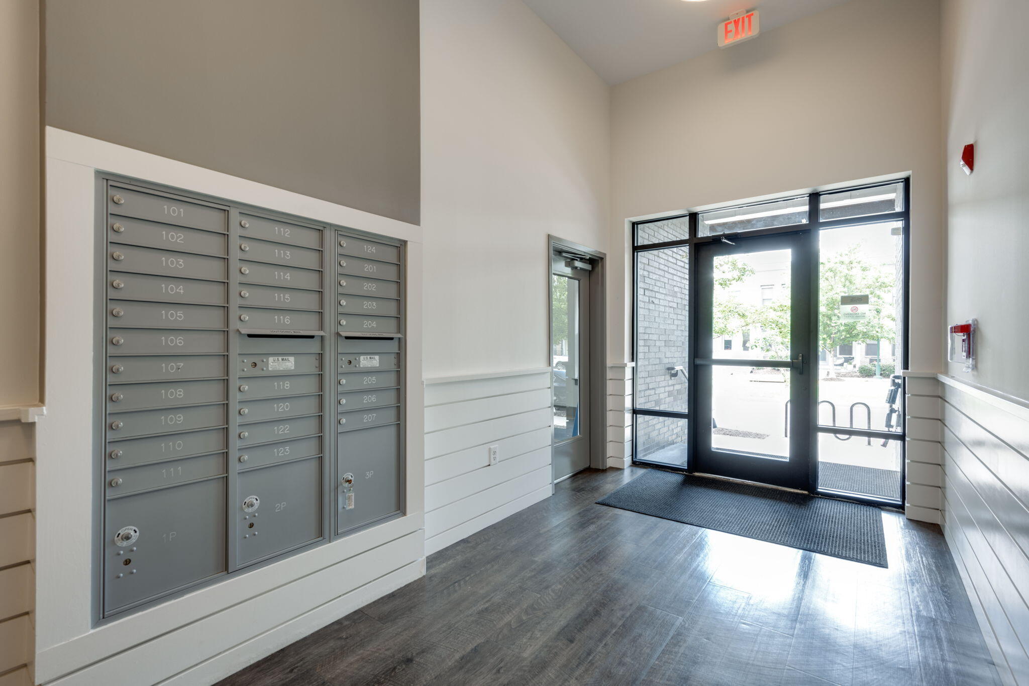 782 Riverfront Parkway, 319