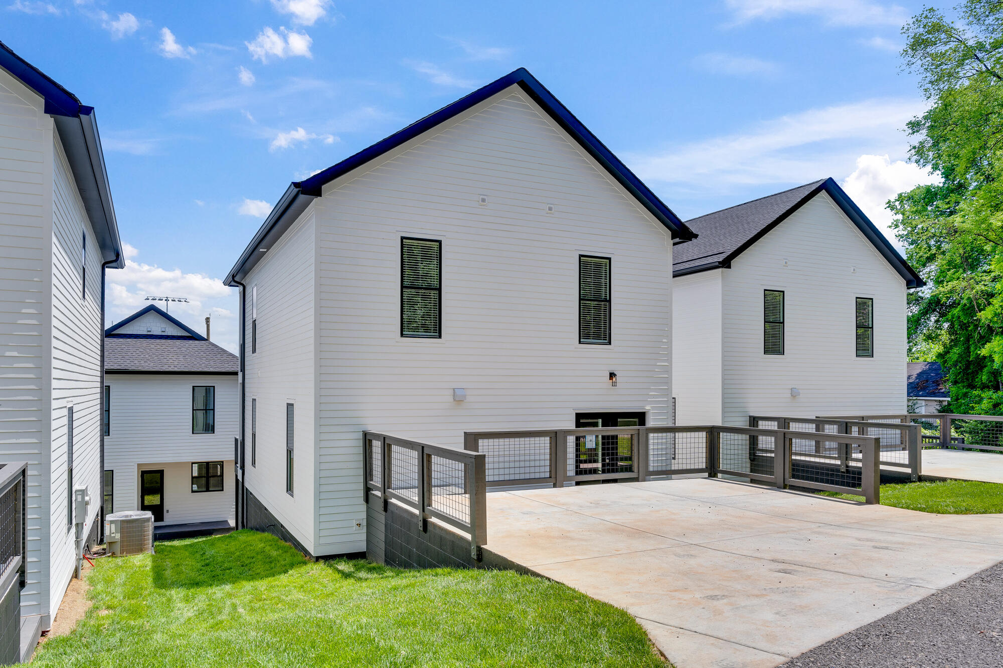 525 Oneal Street, A