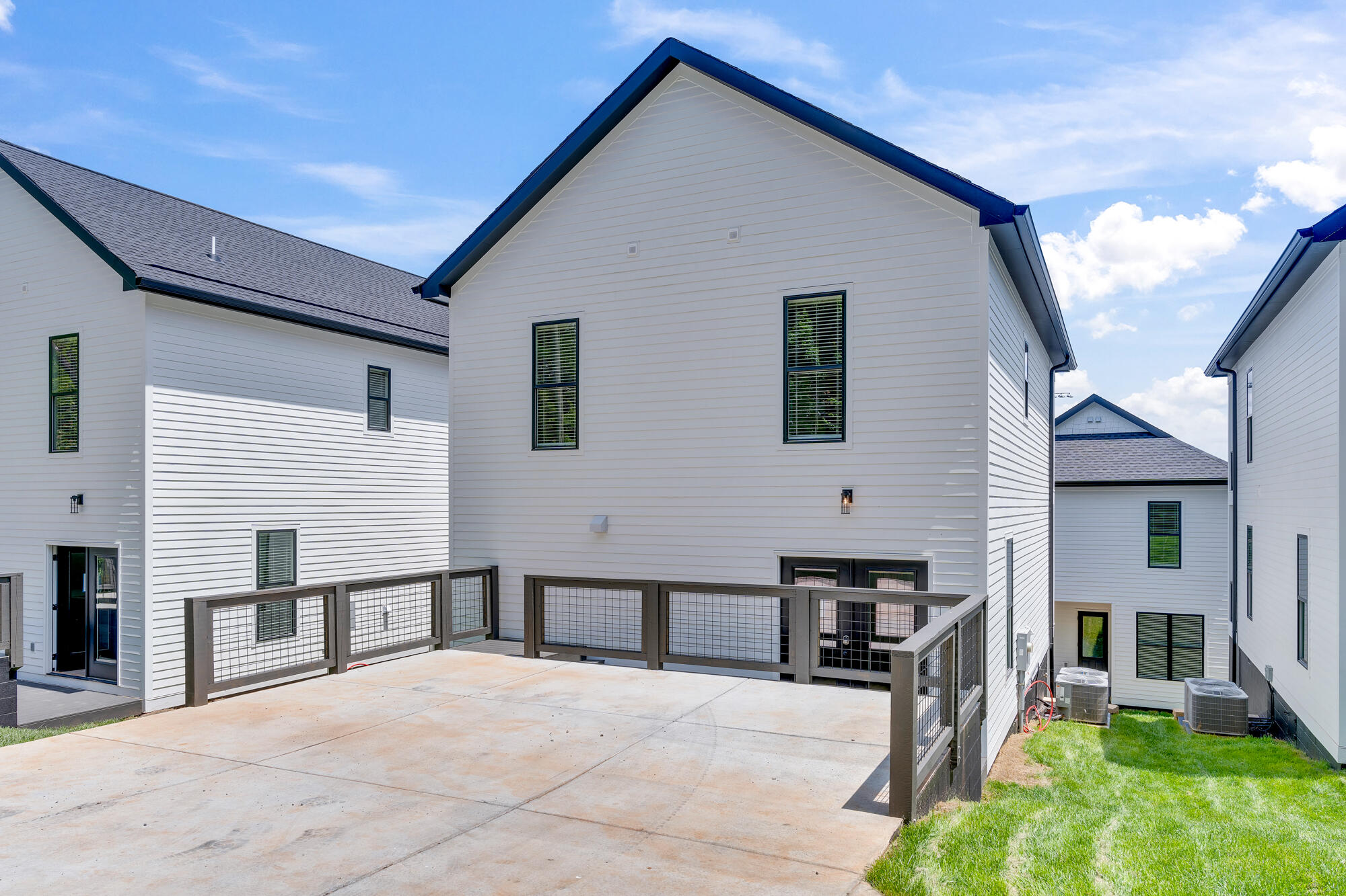 525 Oneal Street, A