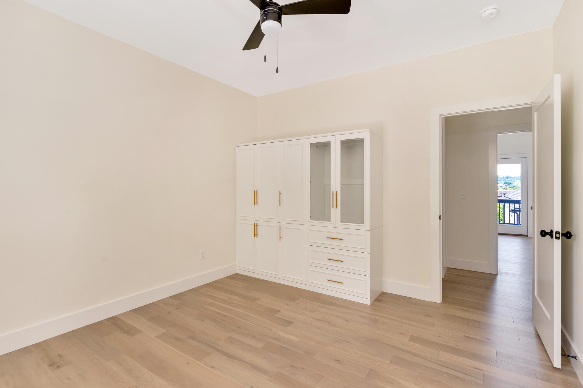 525 Oneal Street, A