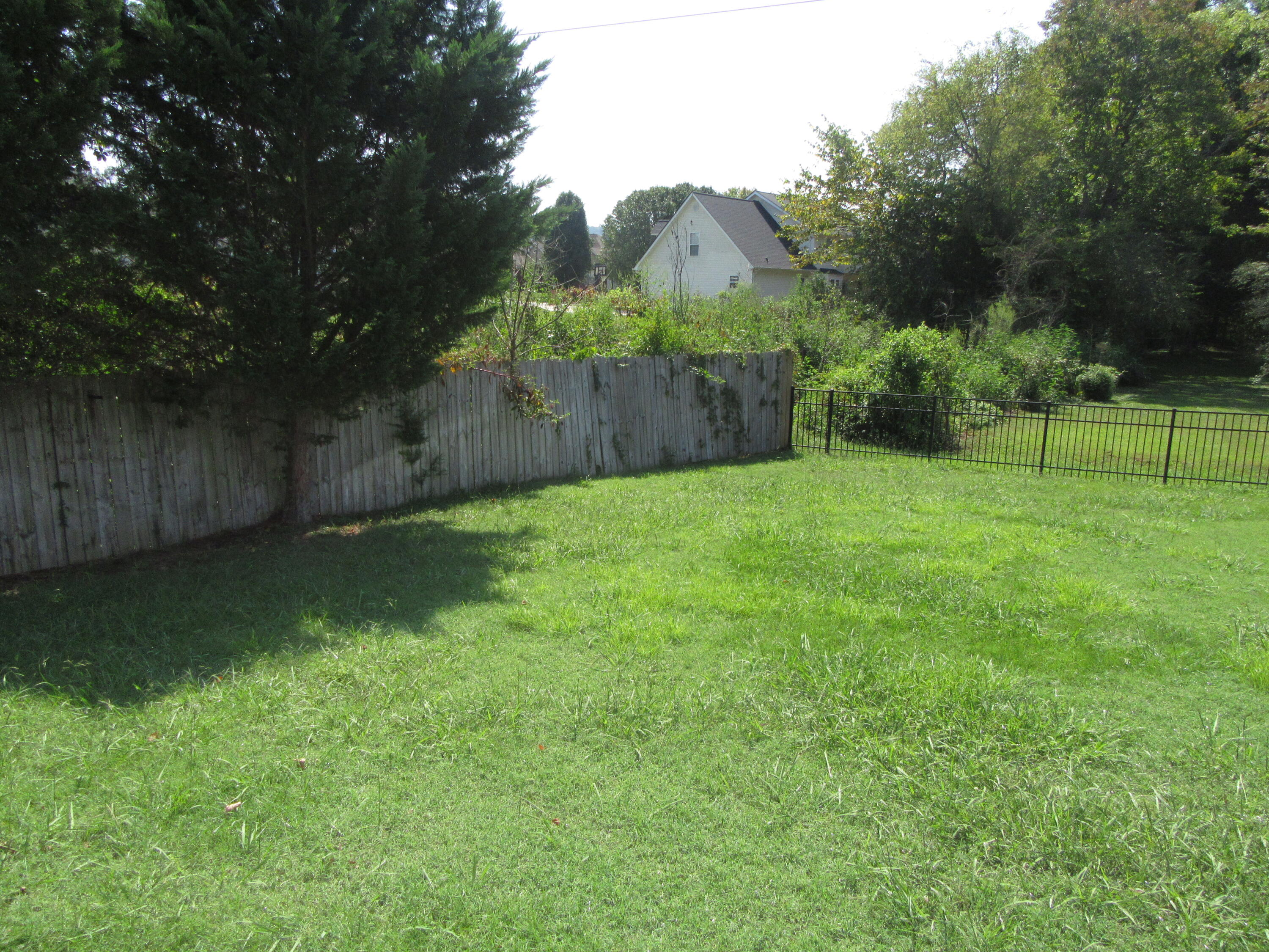 8664 Streamside Drive